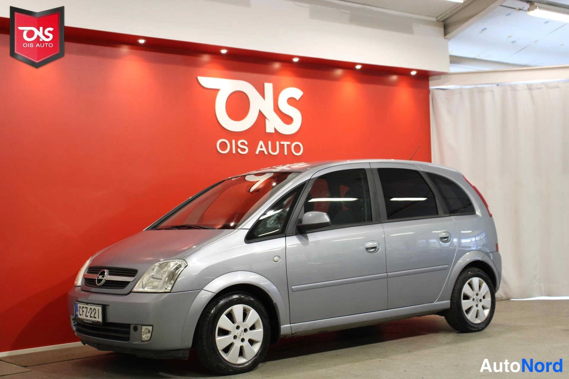 Hopea Opel Meriva 2003, etuviisto, keula vasemmalle, kuva 2