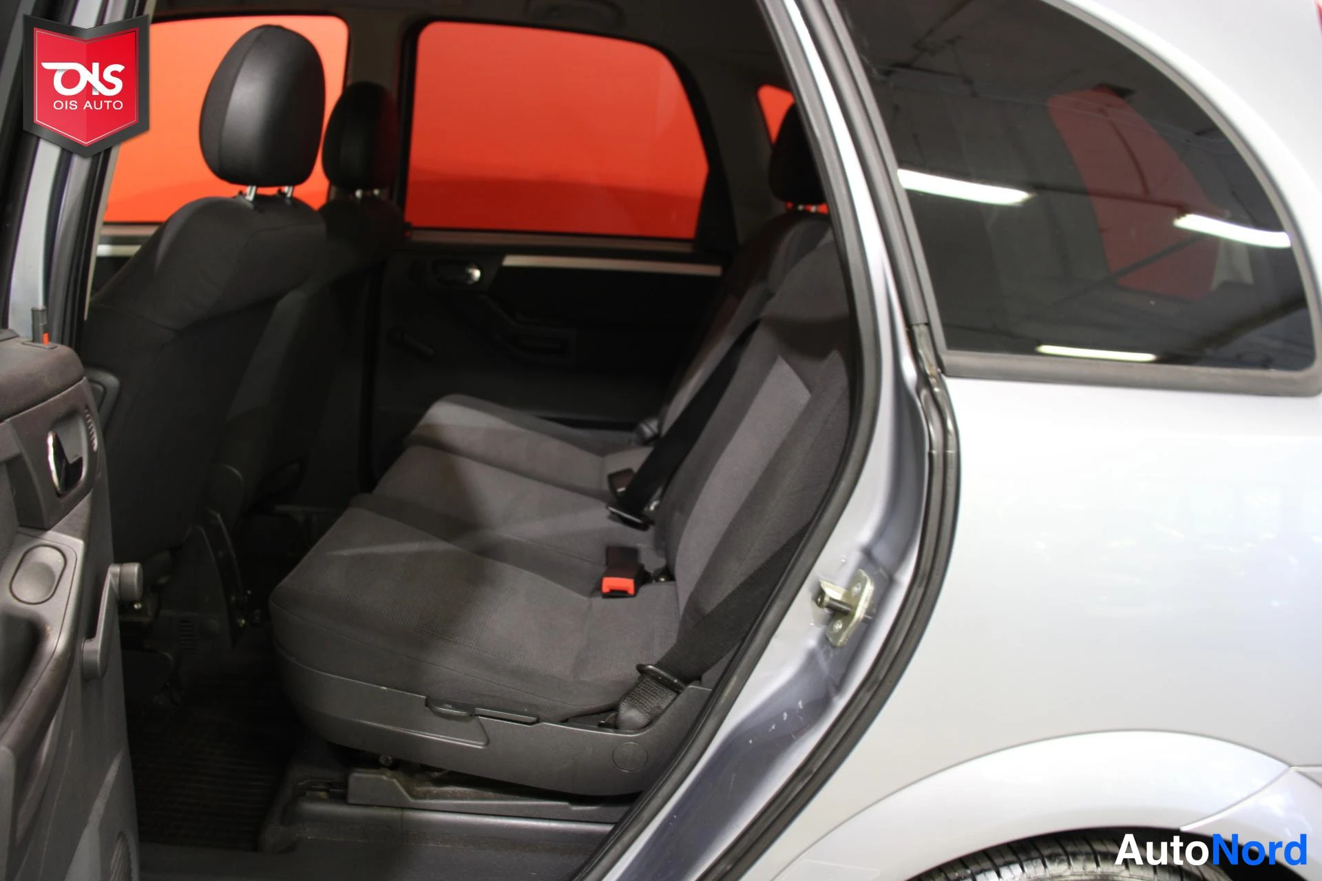 Hopea Opel Meriva 2003, takaistuimet, kuva 13