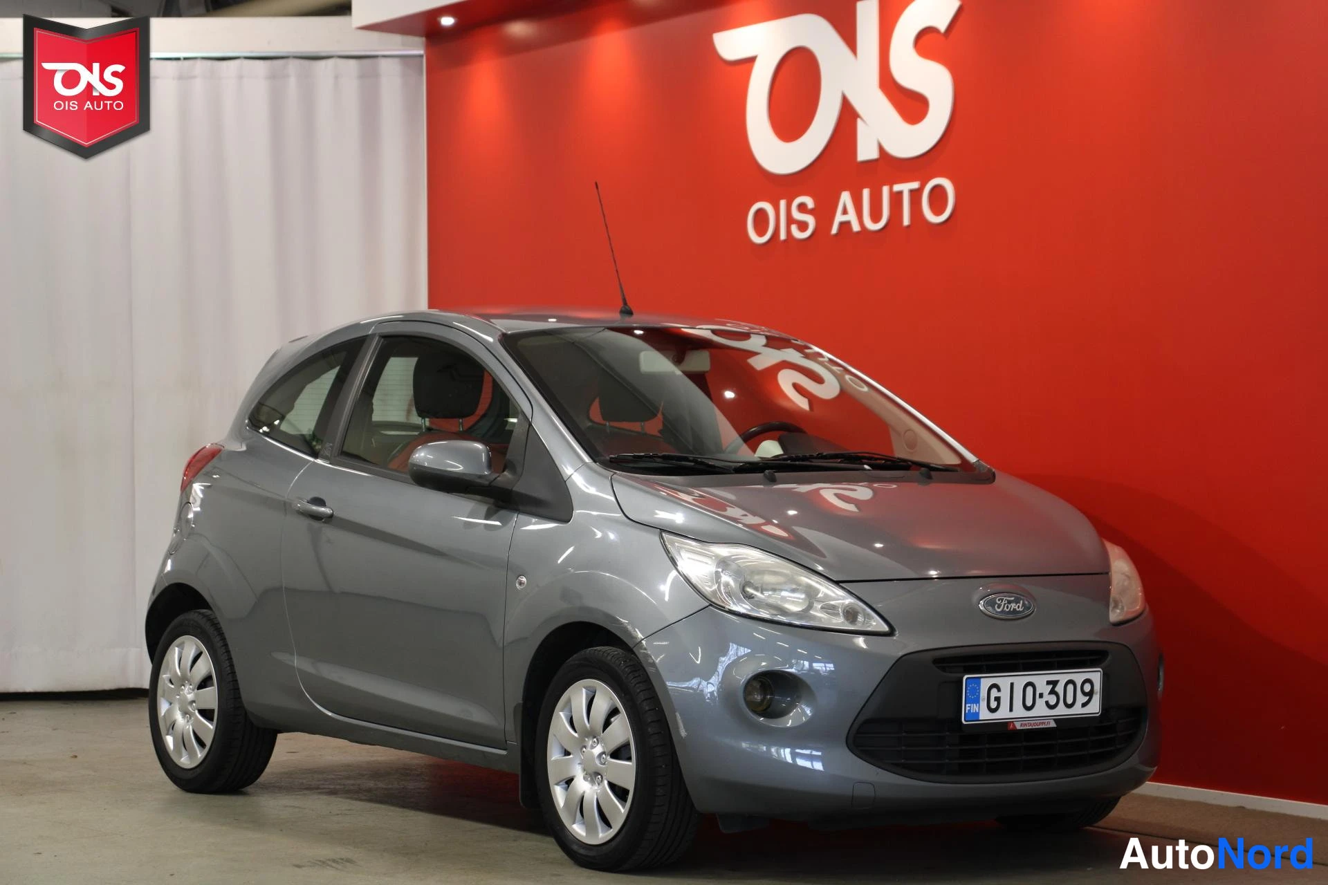 Harmaa Ford Ka 2009, etuviisto, keula oikealle, kuva 3