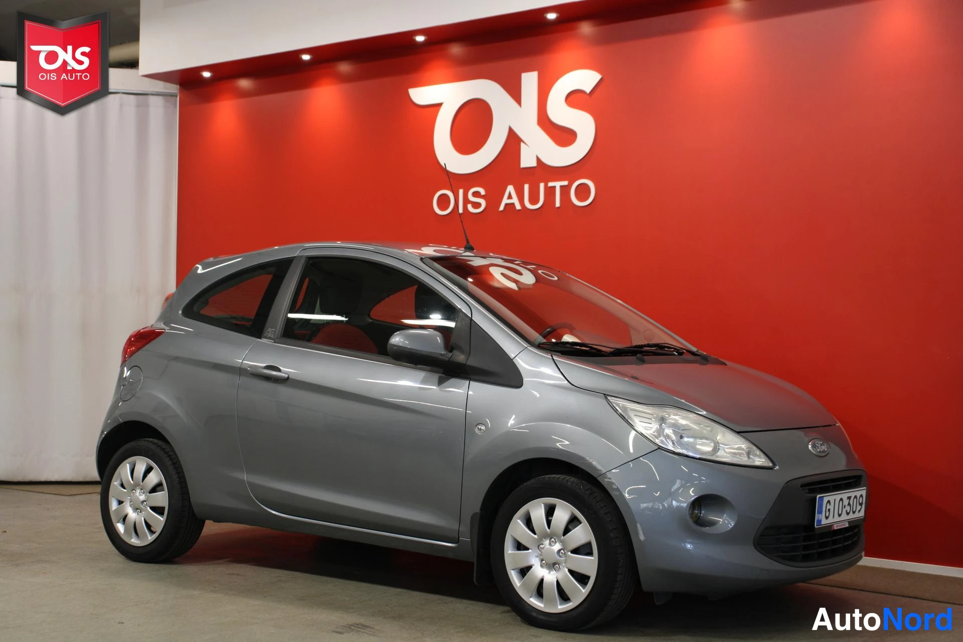 Harmaa Ford Ka 2009, etuviisto, keula oikealle, kuva 4