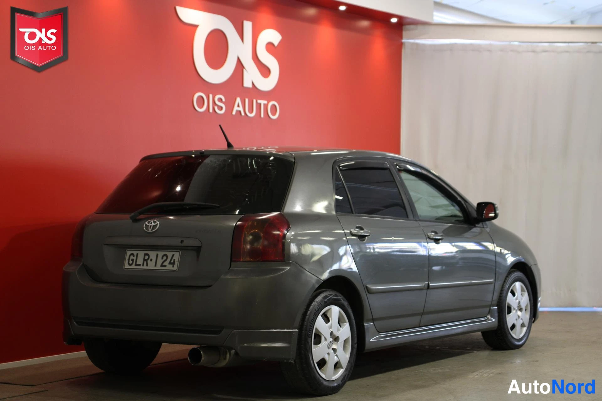 Harmaa Toyota Corolla 2005, takaviisto, kuva 8