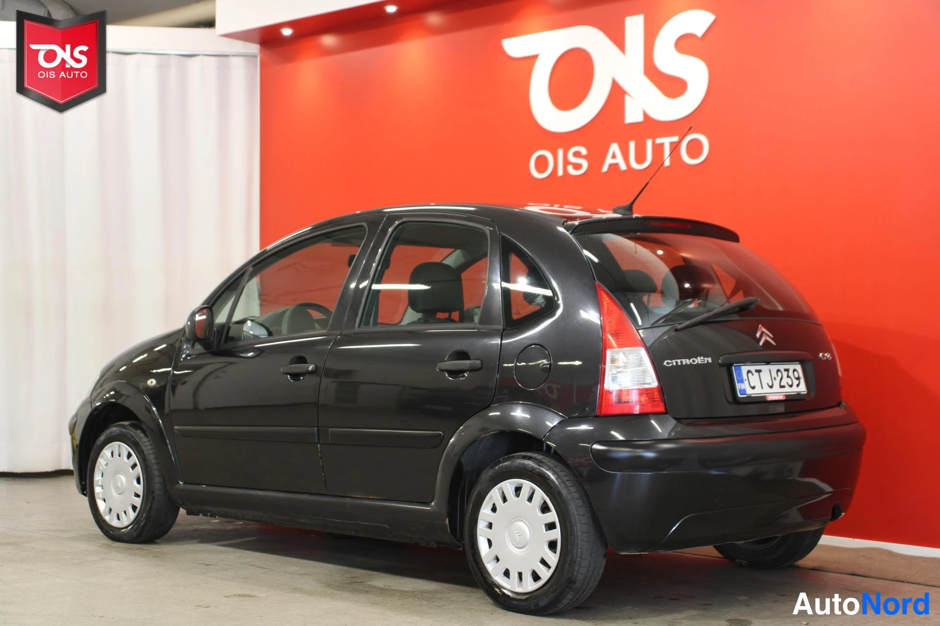 Musta Citroen C3 2010, takaviisto, kuva 5