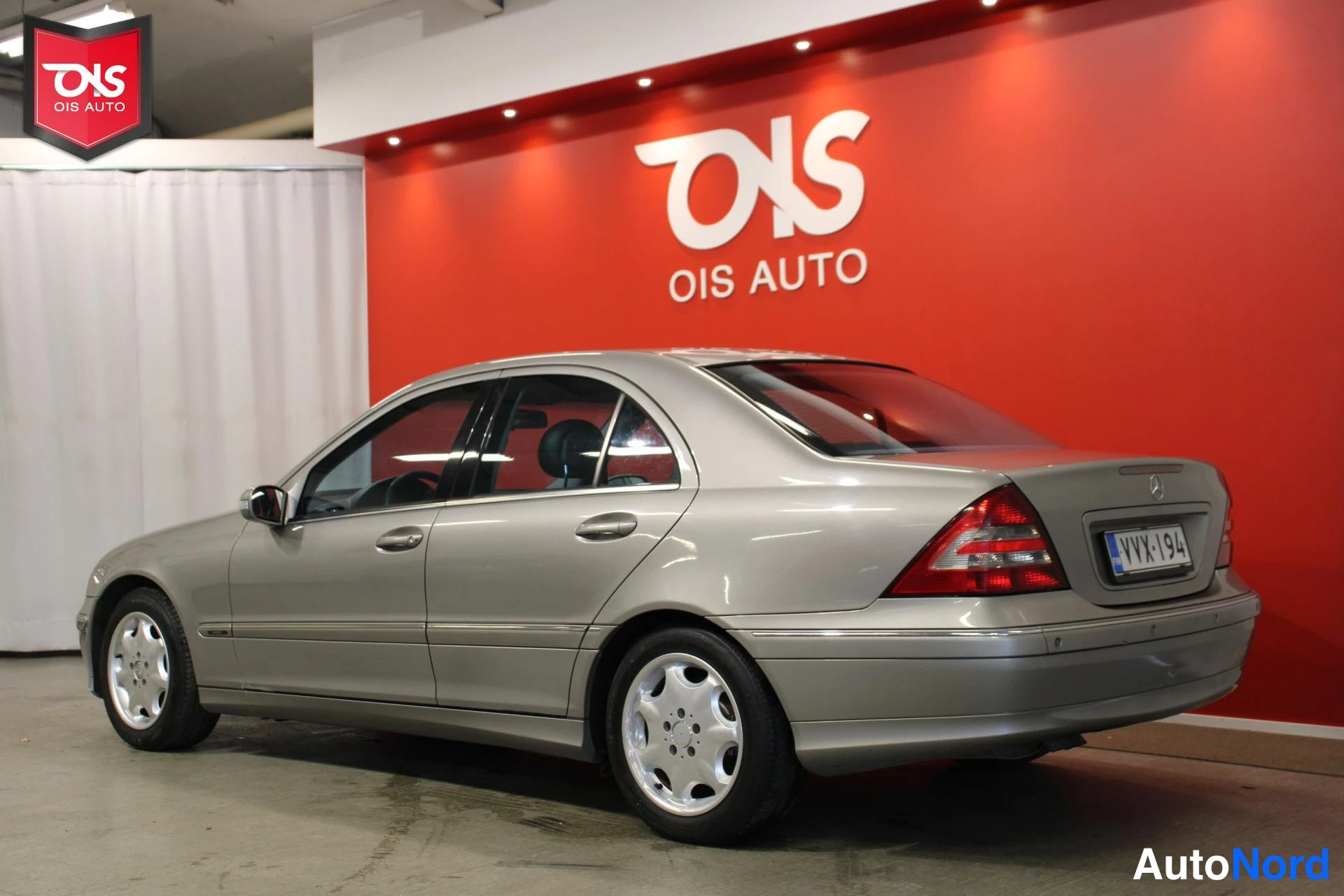Harmaa Mercedes-Benz C 270 CDI 2004, takaviisto, kuva 8