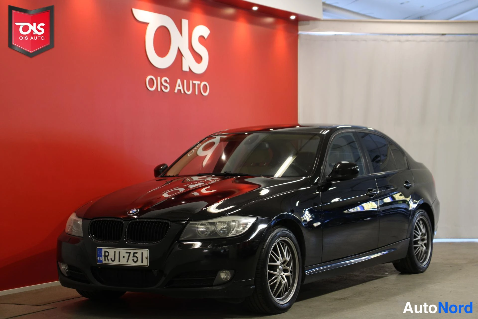 BMW 318 2008
