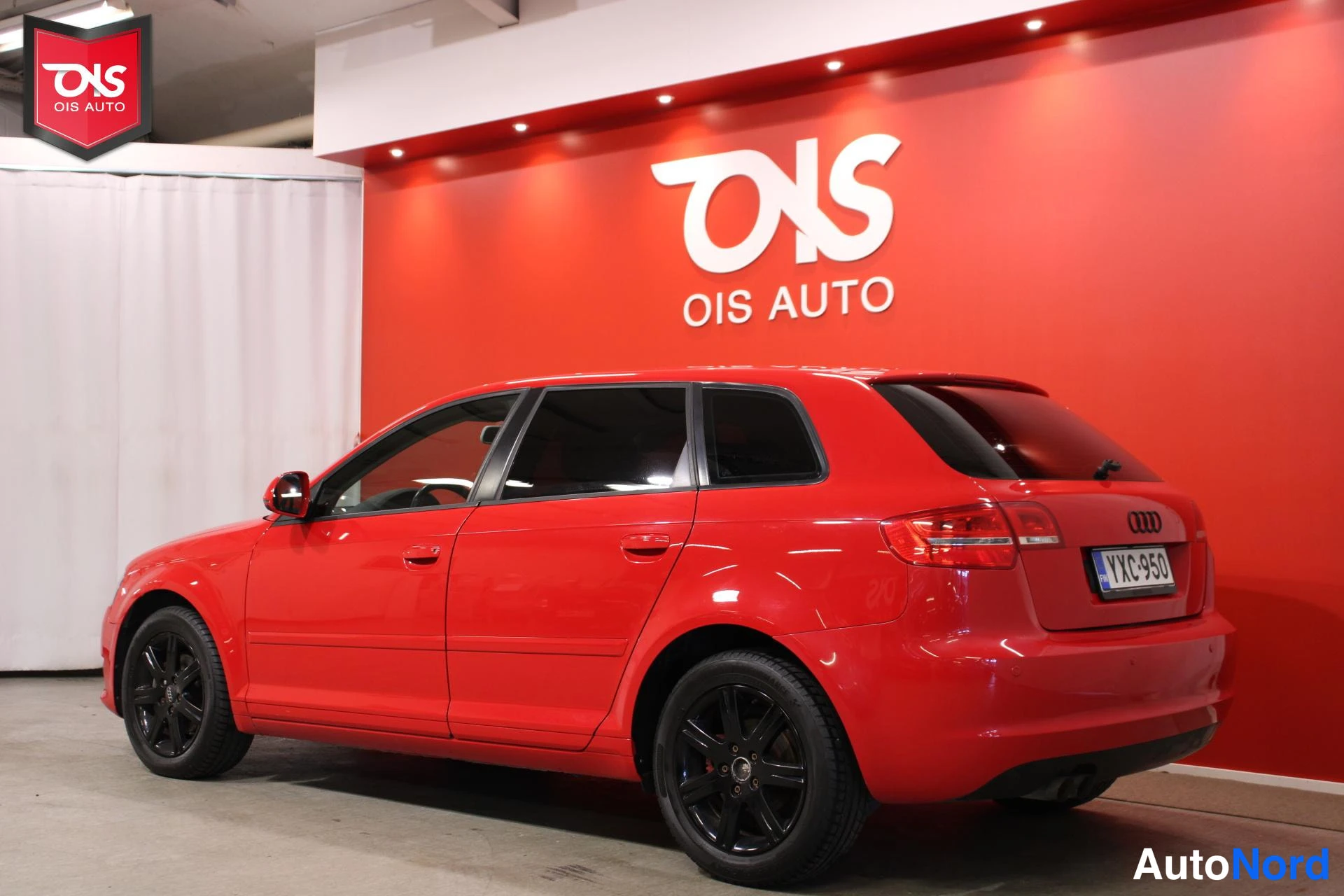 Punainen Audi A3 Sportback 2008, takaviisto, kuva 8