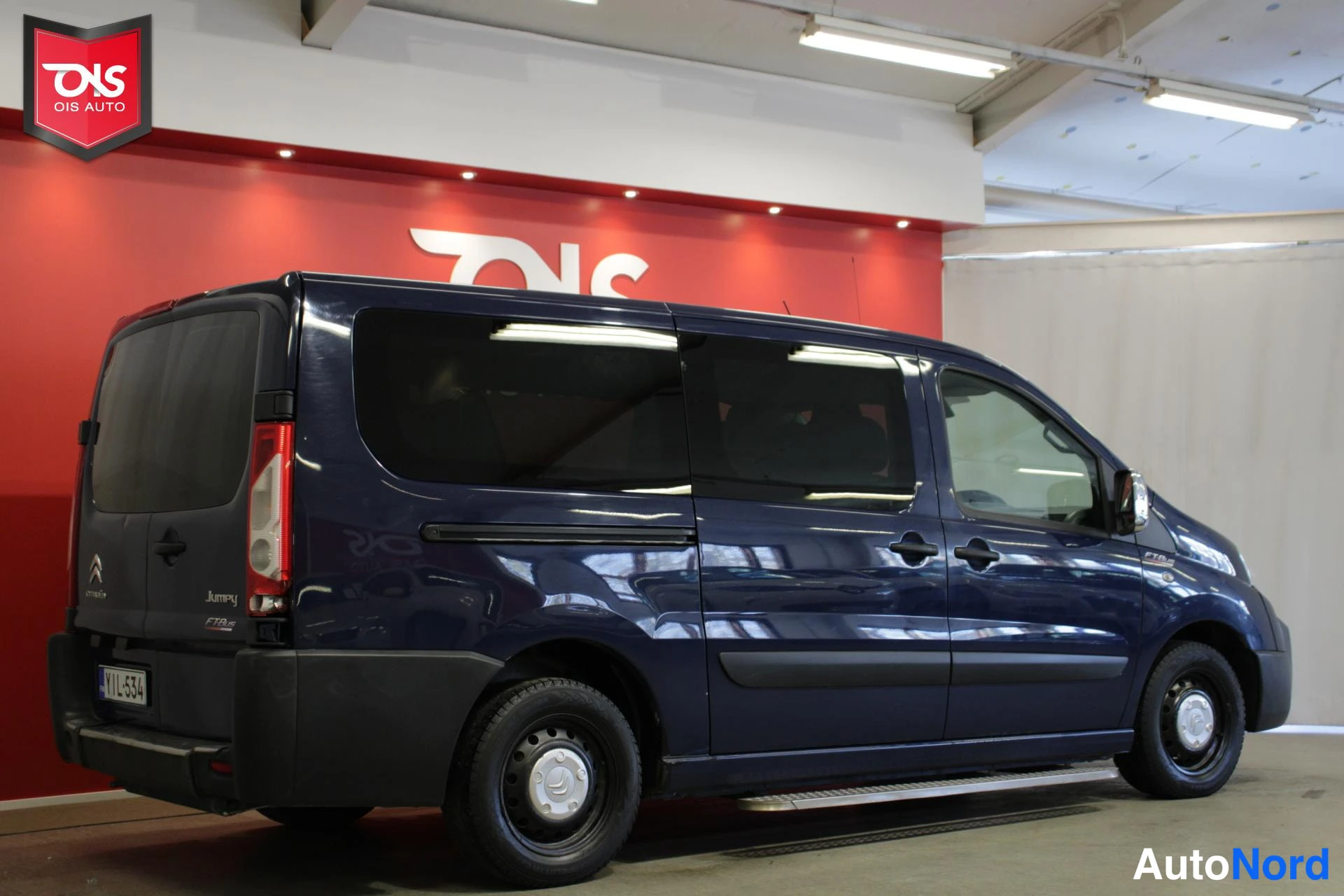 Sininen Citroen Jumpy 2014, takaviisto, kuva 5