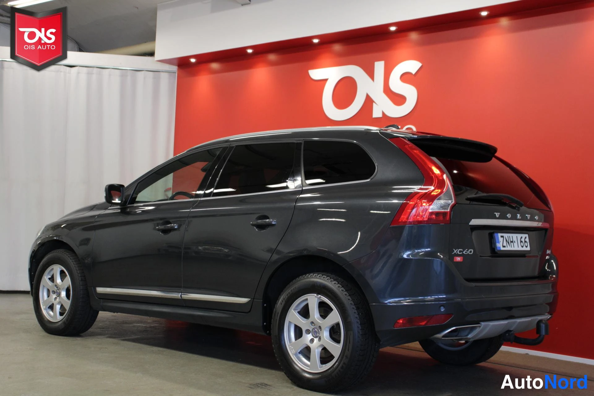 Harmaa Volvo XC60 2016, takaviisto, kuva 8