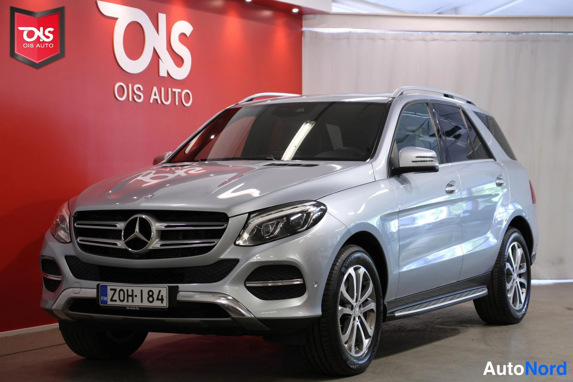 Mercedes-Benz GLE 500e 4MATIC Plug-In-Hybrid 2016