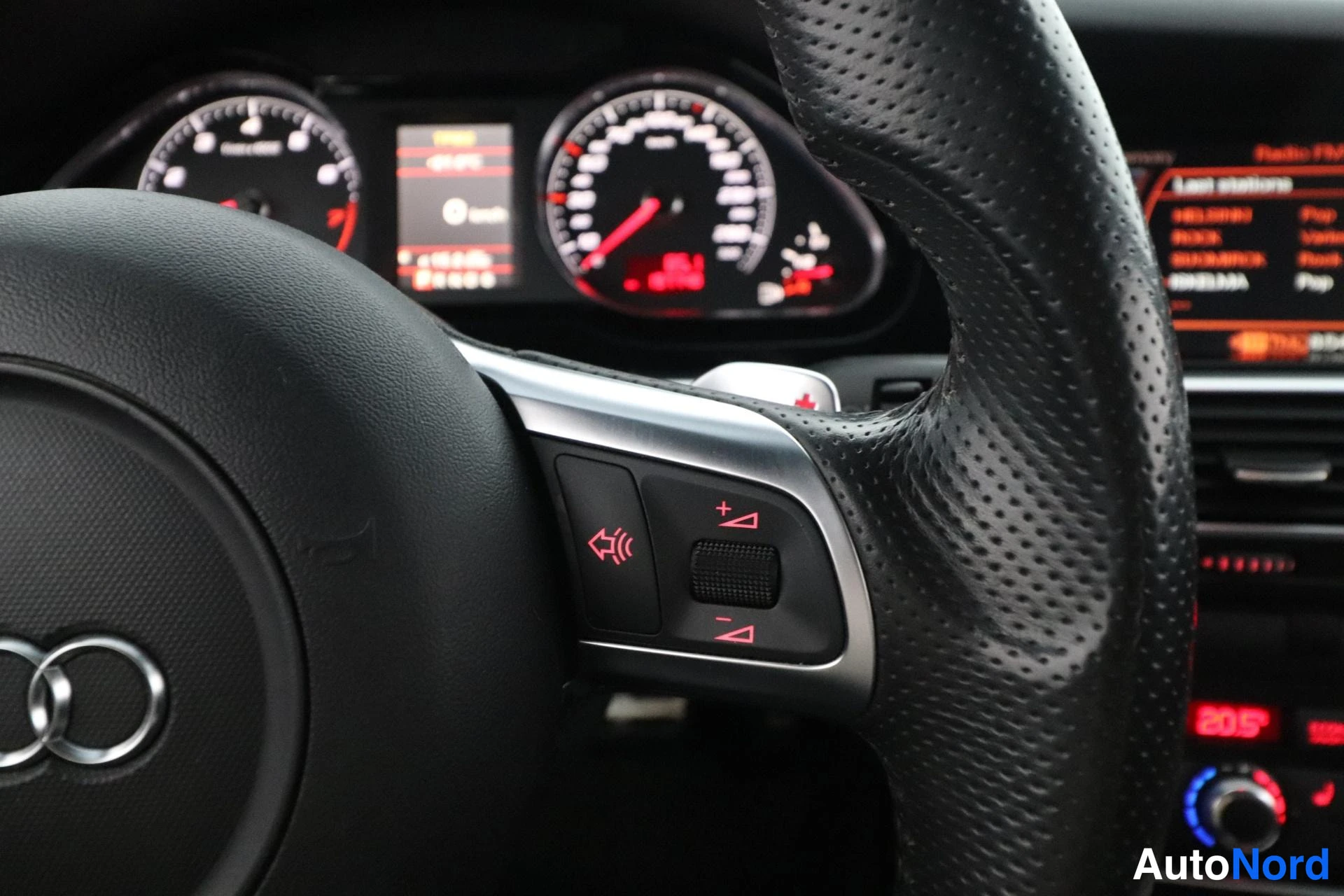 Hopea Audi RS6 2008, yksityiskohta, kuva 16