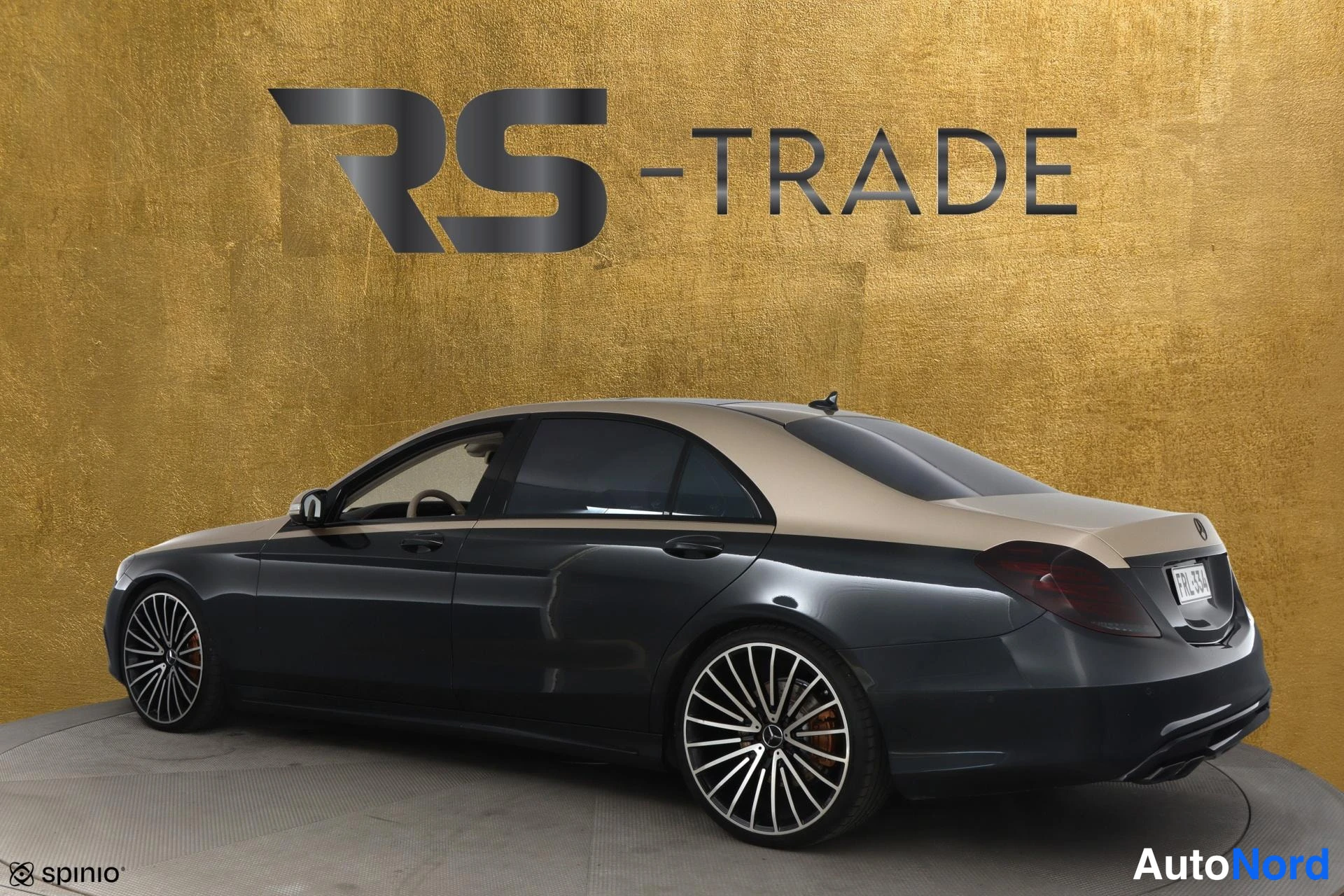 Musta Mercedes-Benz S 2015, takaviisto, kuva 6