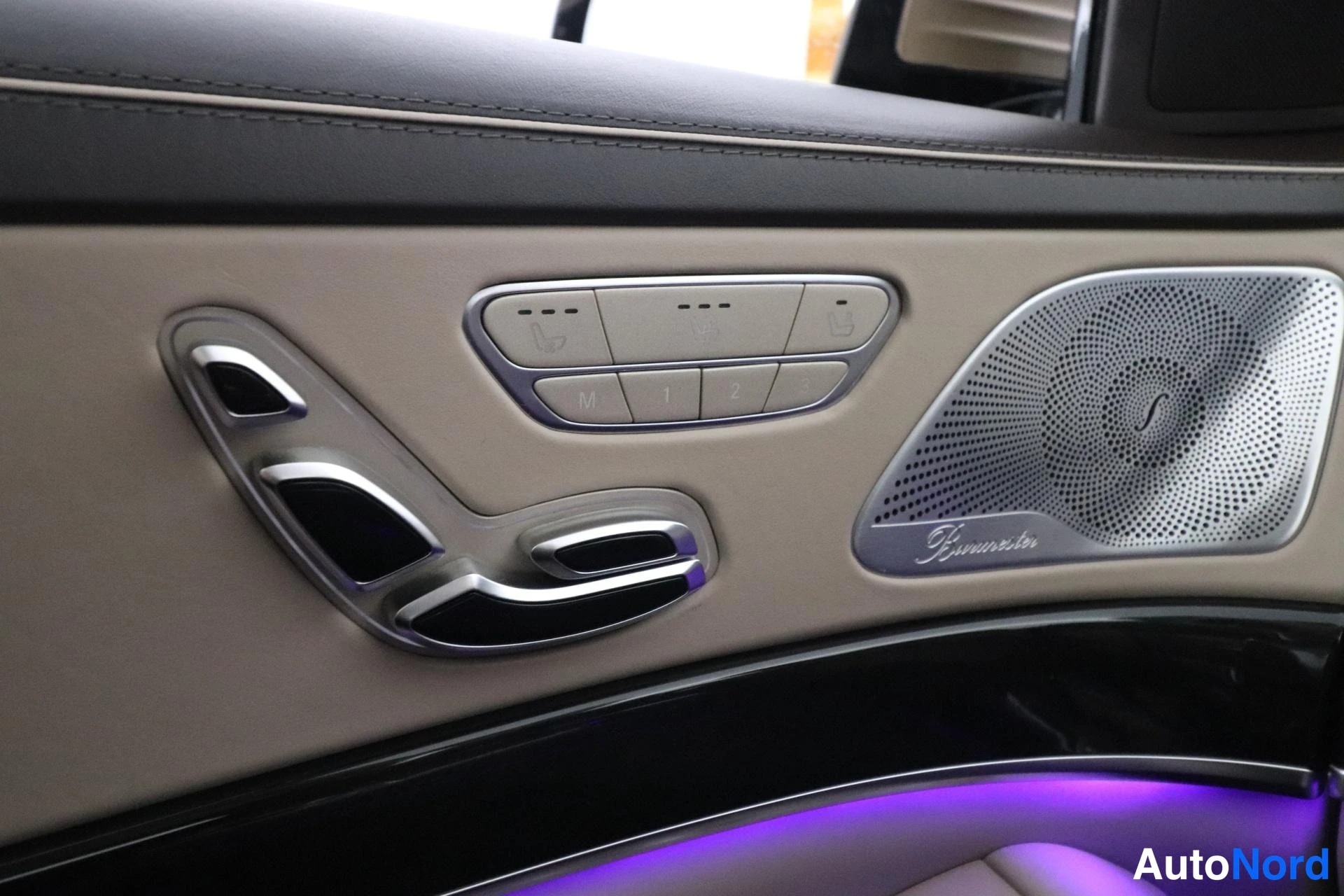Musta Mercedes-Benz S 2015, yksityiskohta, kuva 30