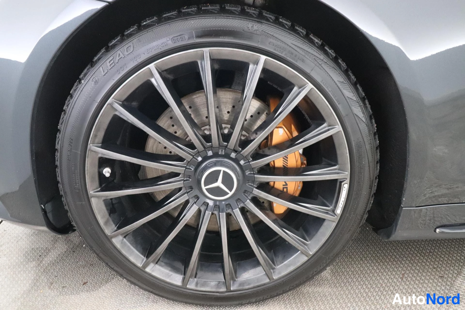 Musta Mercedes-Benz S 2015, yksityiskohta, kuva 34