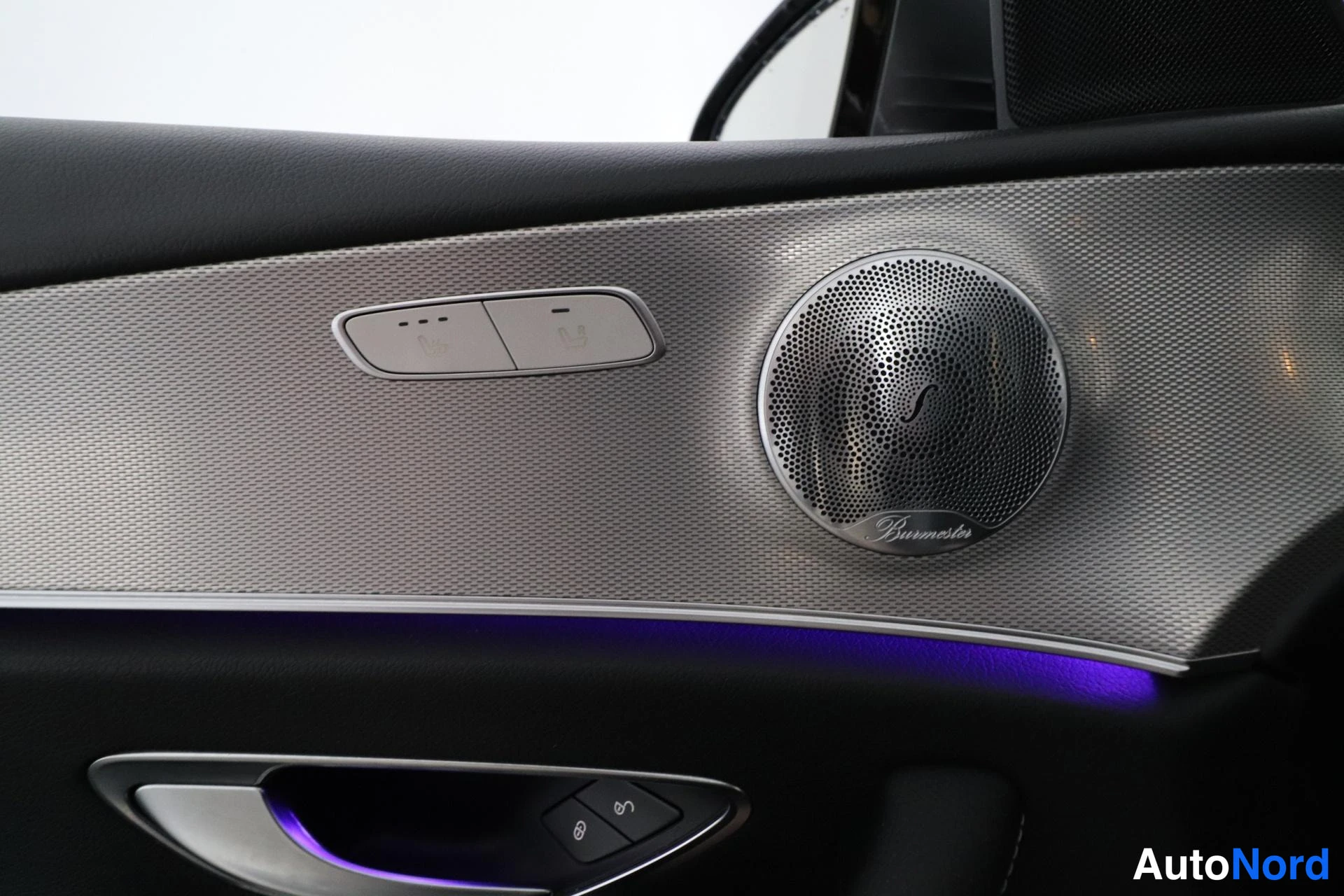 Harmaa Mercedes-Benz E 2017, yksityiskohta, kuva 31