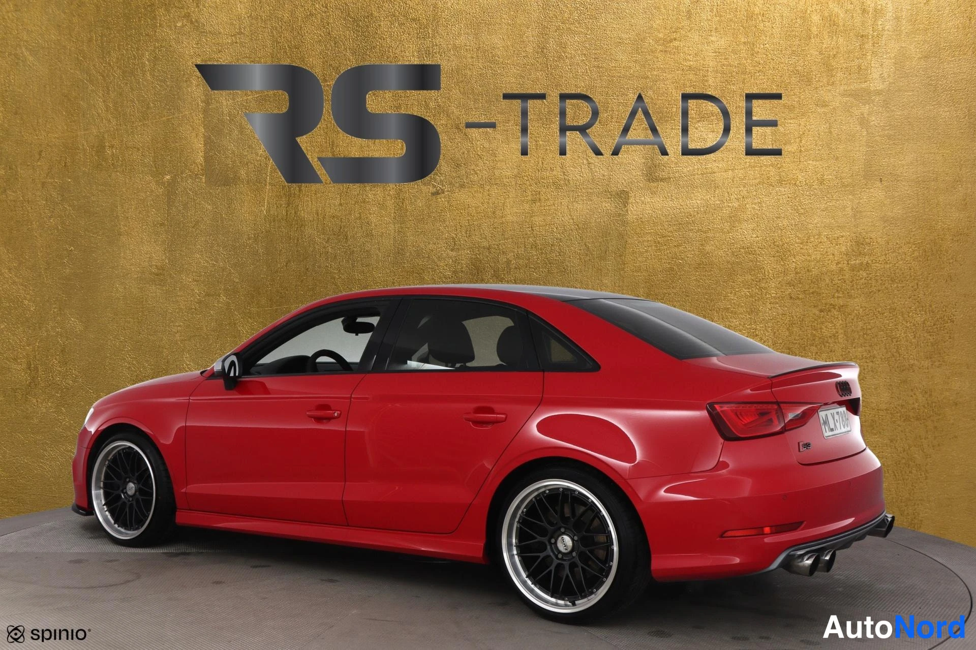 Punainen Audi S3 2014, takaviisto, kuva 6