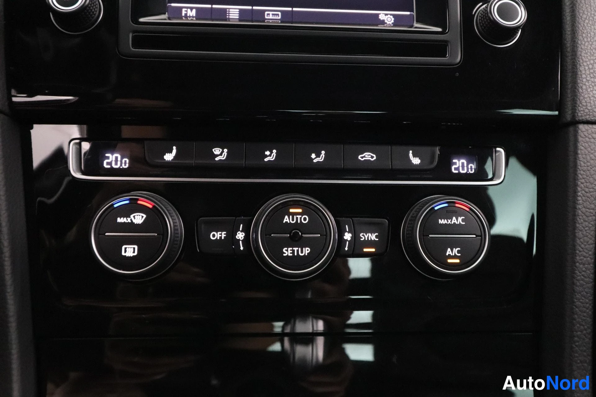 Svart Volkswagen Golf 2014, detalj, bild 27