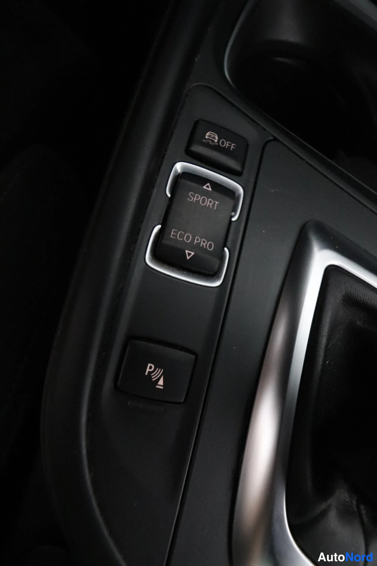 Valkoinen BMW 435d xDrive 2014, yksityiskohta, kuva 29
