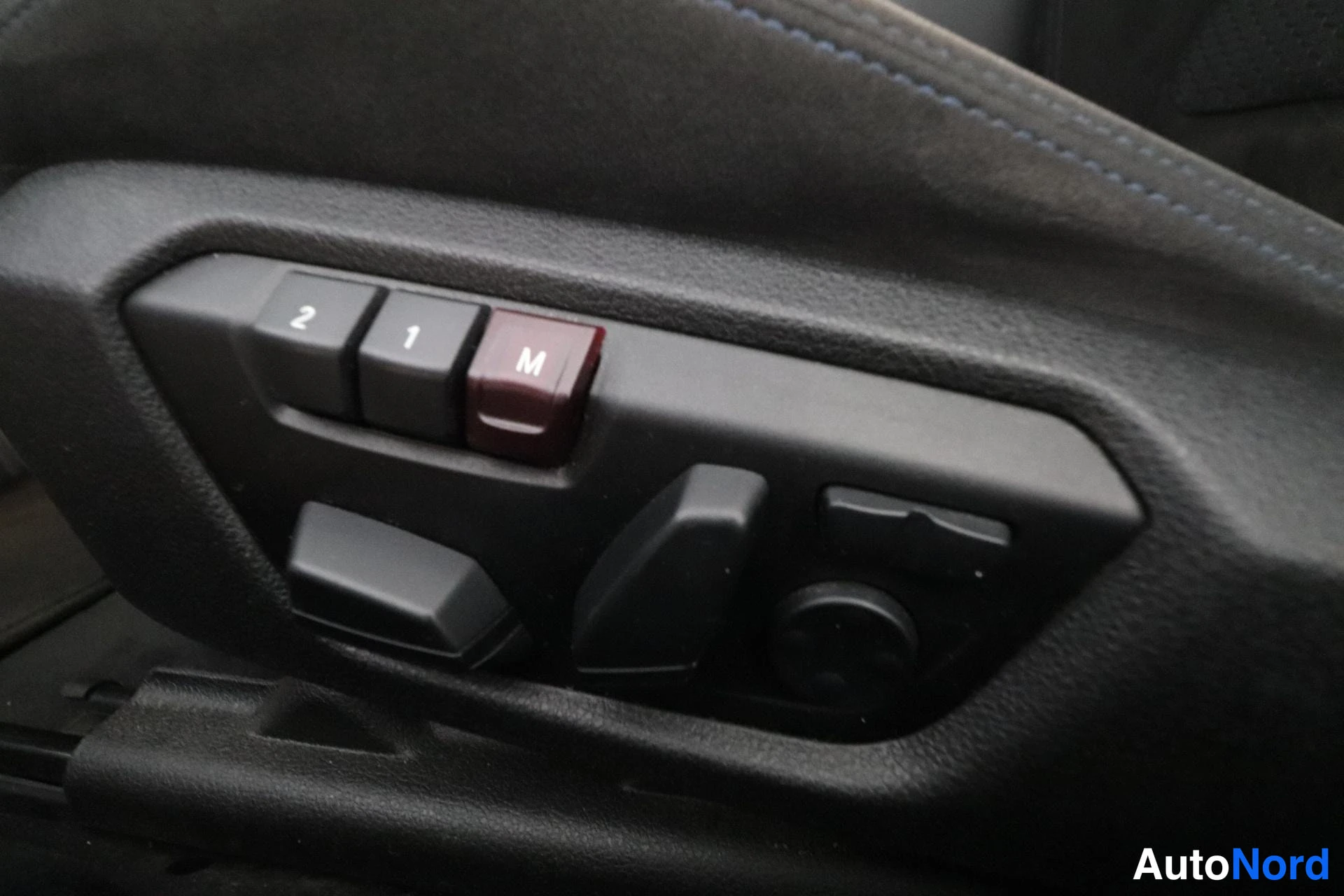 Valkoinen BMW 435d xDrive 2014, yksityiskohta, kuva 13