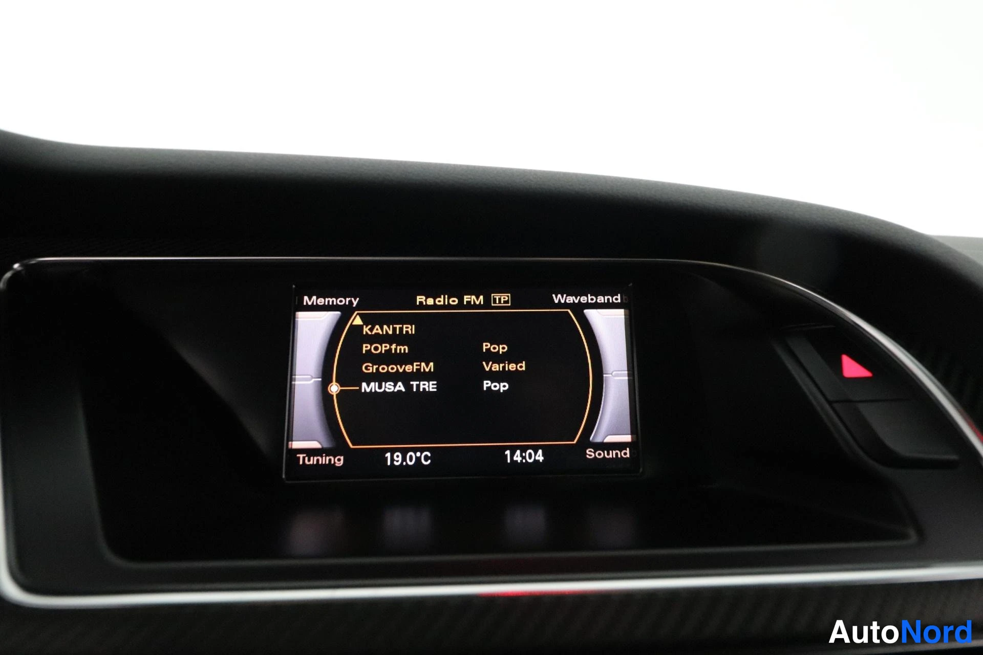 Valkoinen Audi A5 2012, yksityiskohta, kuva 20