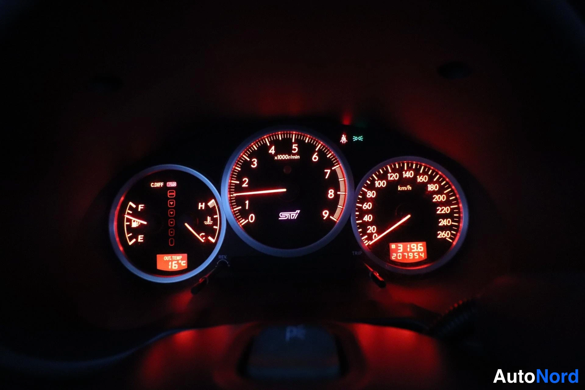 Musta Subaru Impreza 2007, yksityiskohta, kuva 13