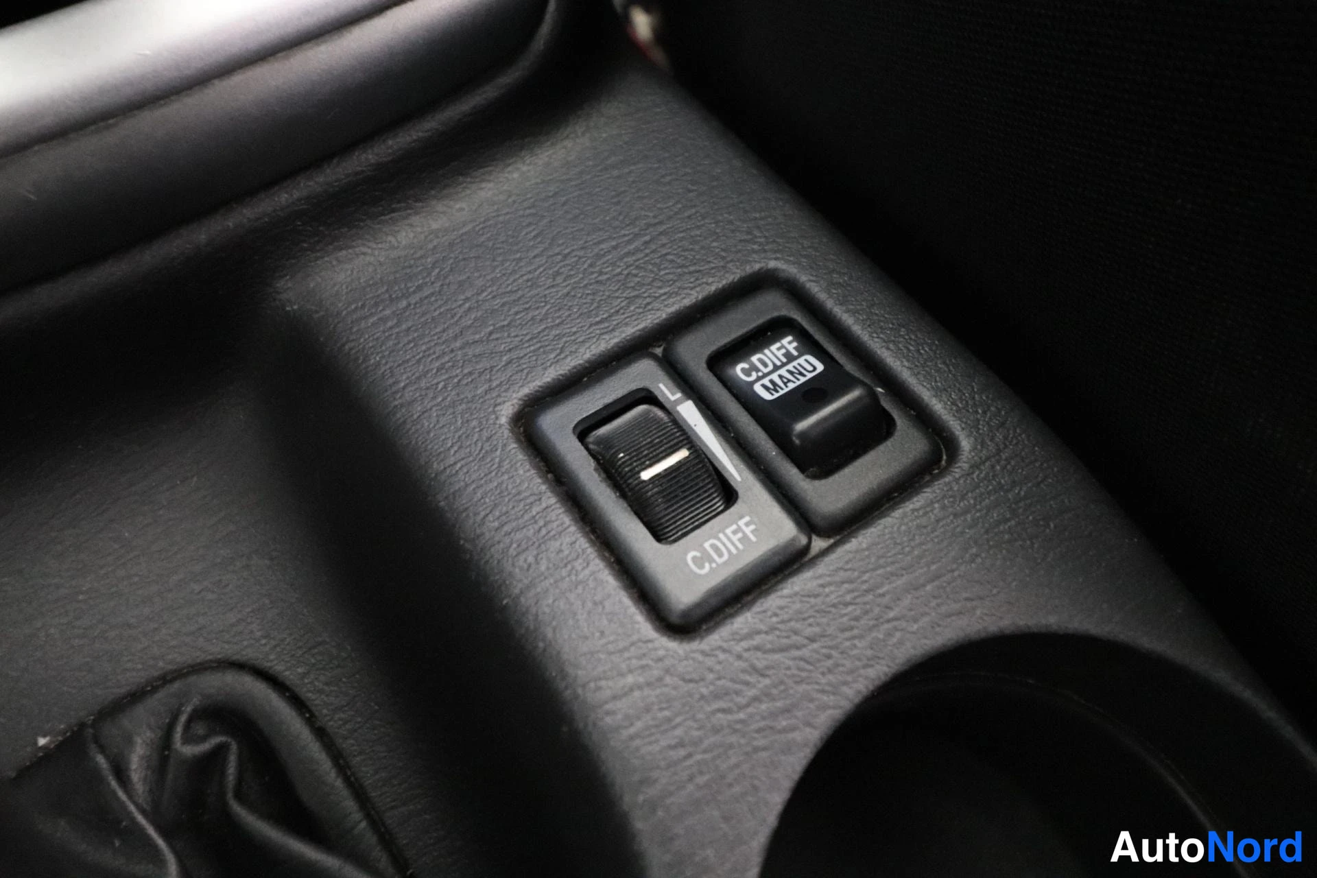 Musta Subaru Impreza 2007, yksityiskohta, kuva 22