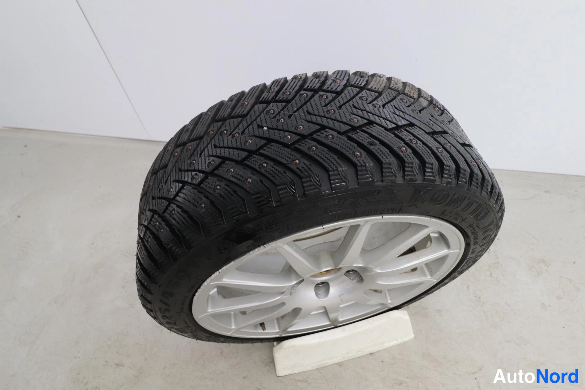 Musta Subaru Impreza 2007, yksityiskohta, kuva 27
