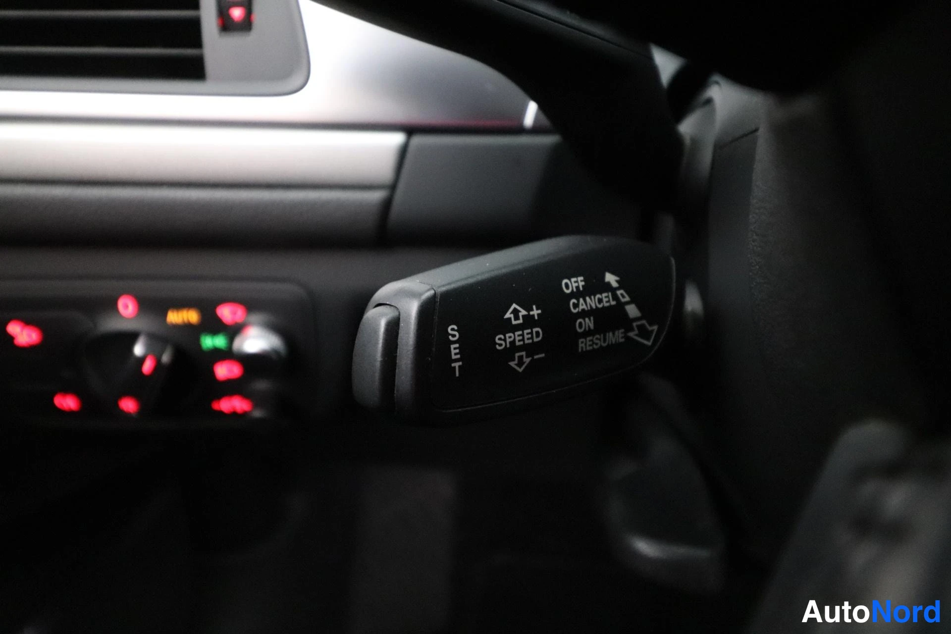 Harmaa Audi A6 2012, yksityiskohta, kuva 37
