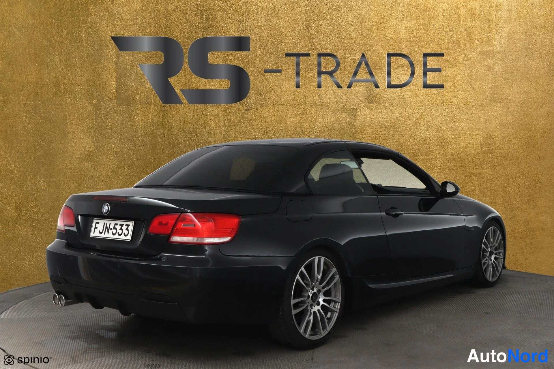 Musta BMW 330d 2007, takaviisto, kuva 5