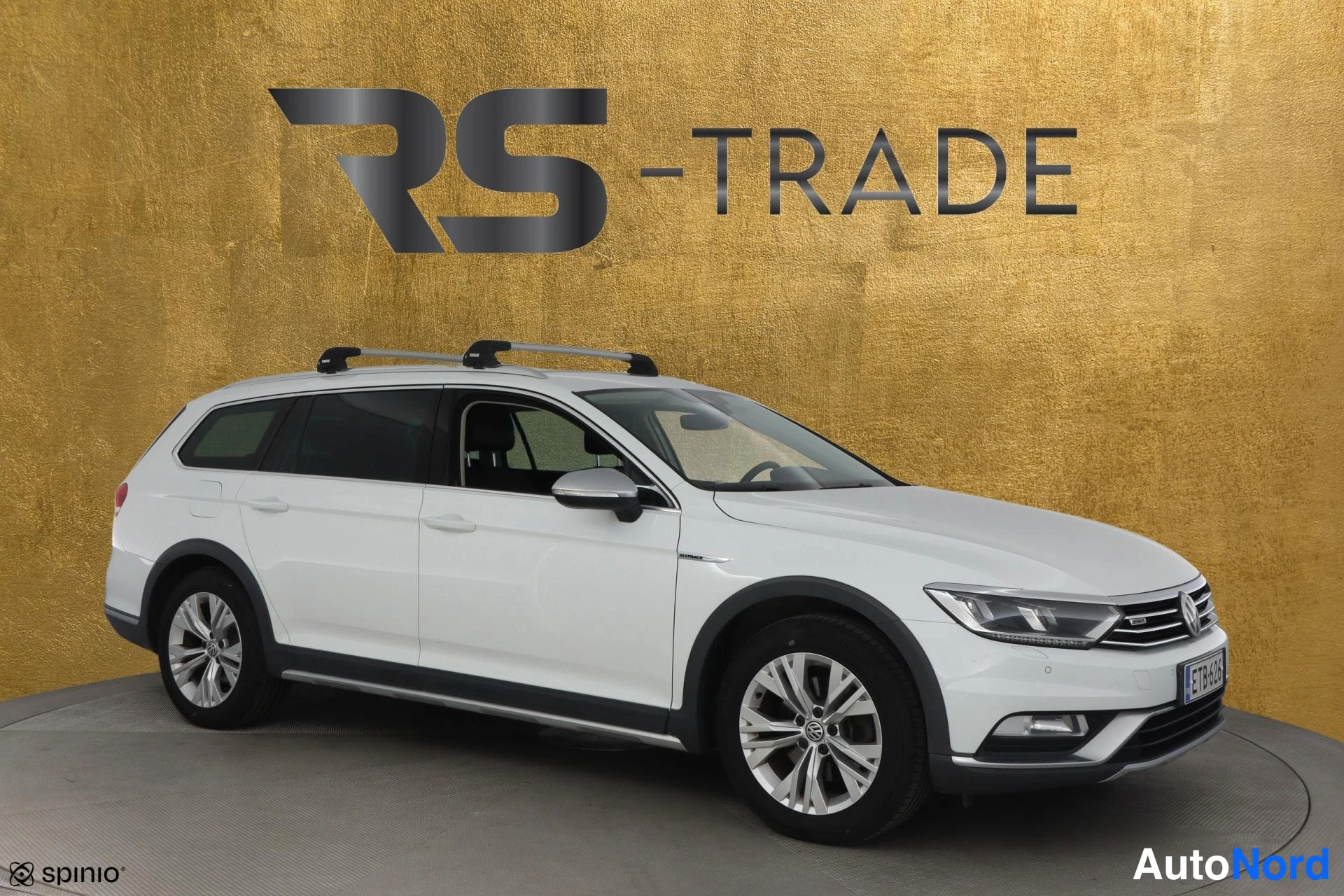 Valkoinen Volkswagen Passat 2017, etuviisto, keula vasemmalle, kuva 2