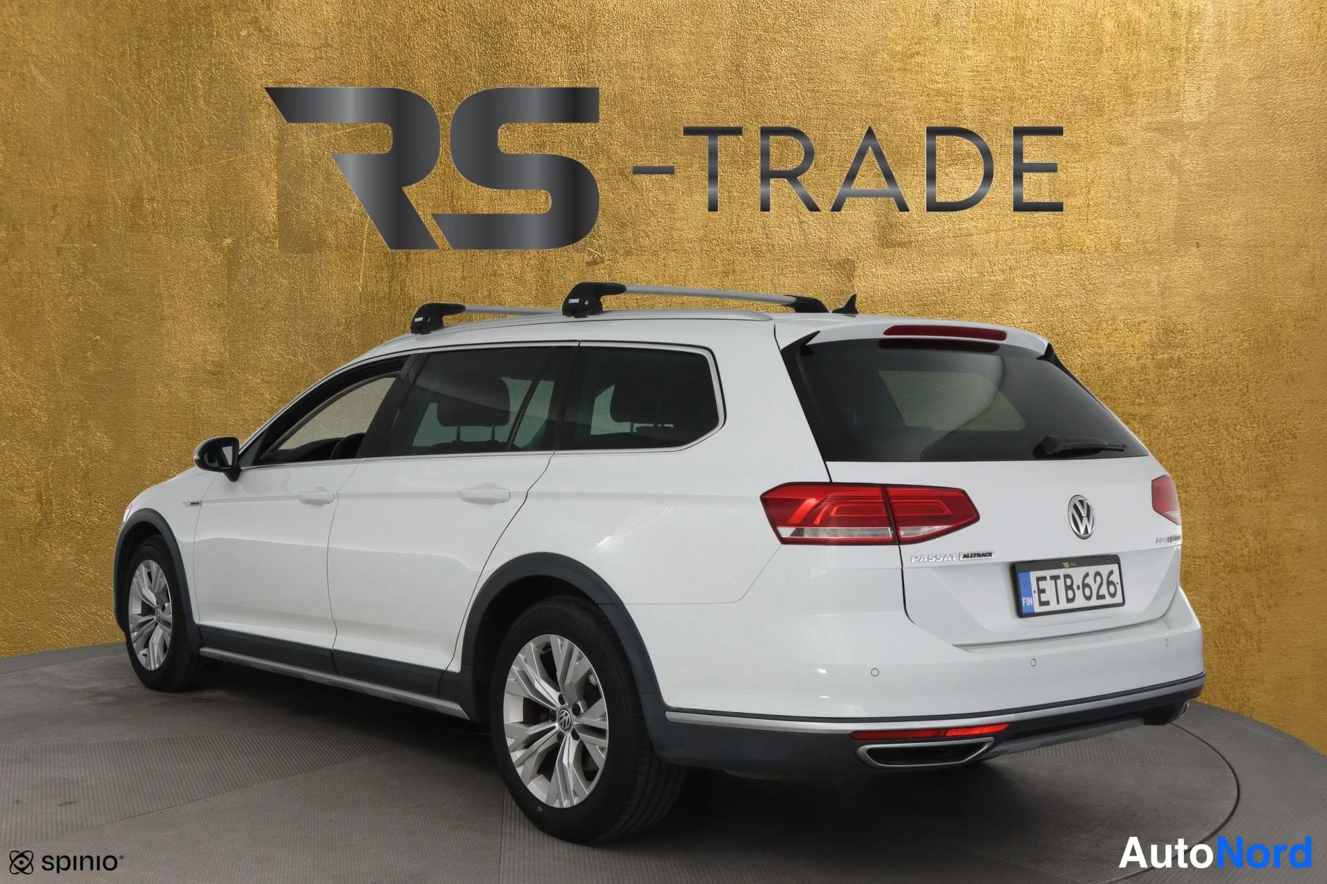 Valkoinen Volkswagen Passat 2017, takaviisto, kuva 5