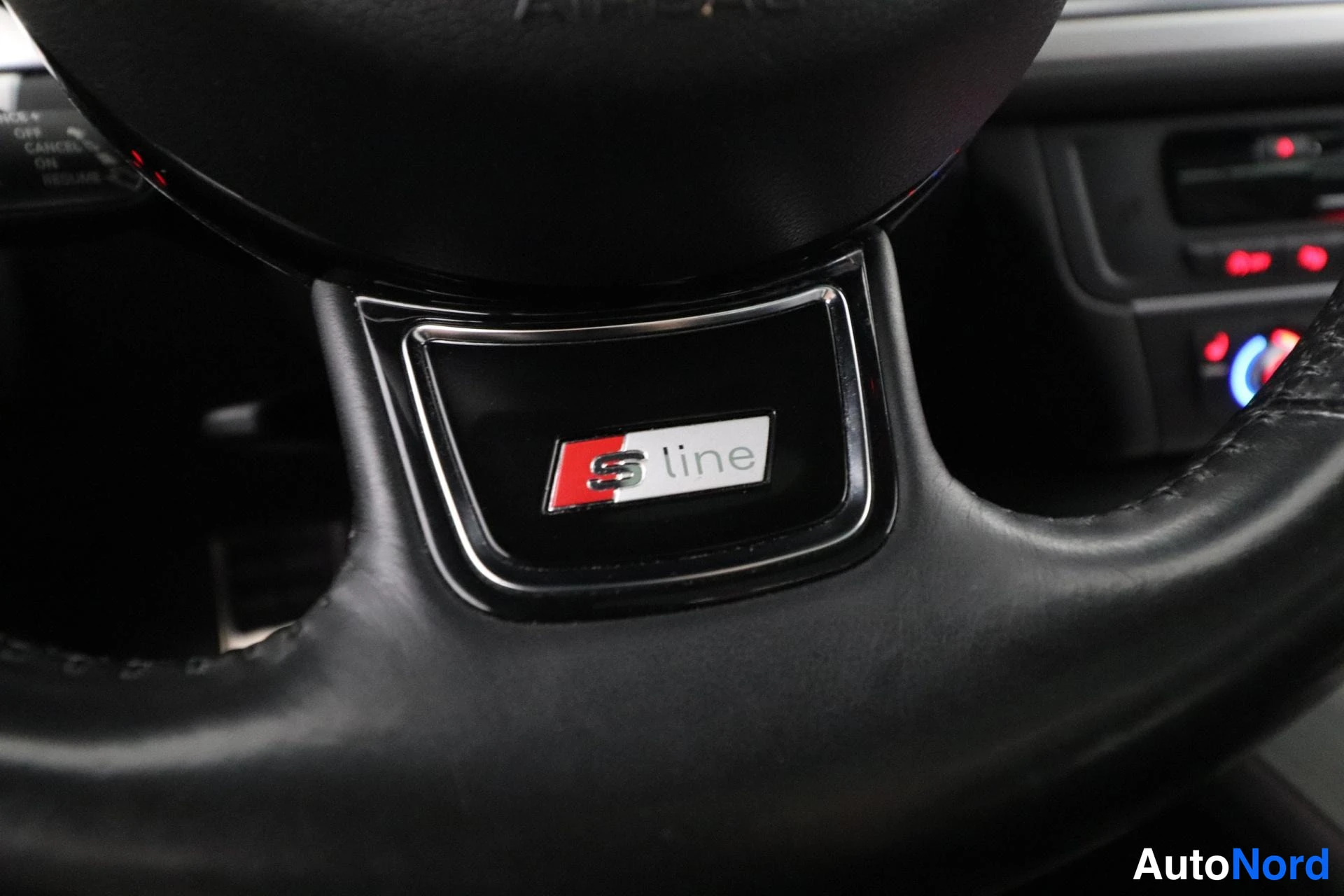 Harmaa Audi A6 2012, yksityiskohta, kuva 18