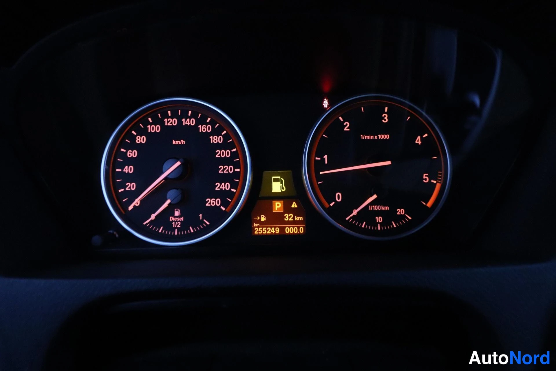 Sininen BMW X5 2007, yksityiskohta, kuva 16