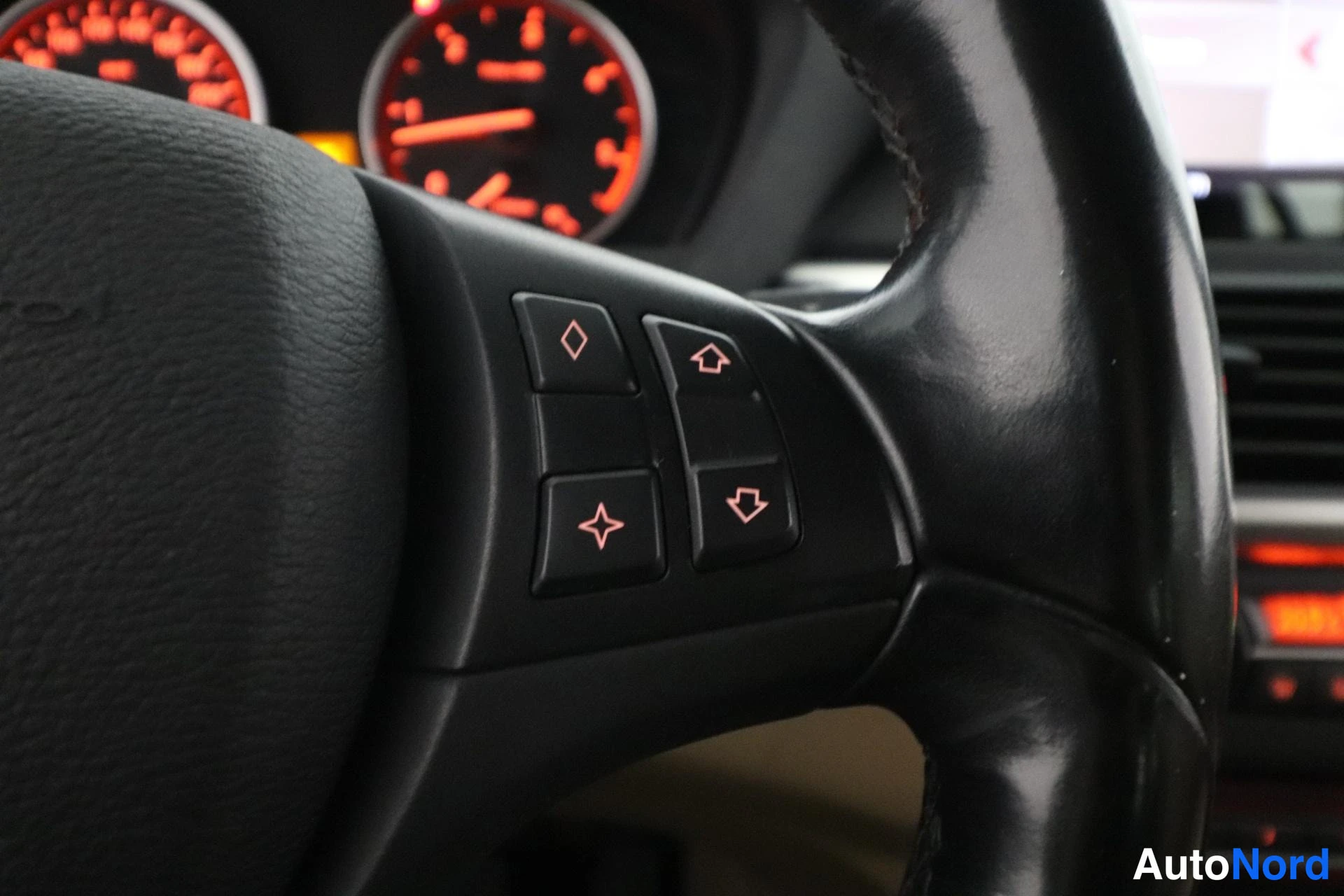 Sininen BMW X5 2007, yksityiskohta, kuva 18
