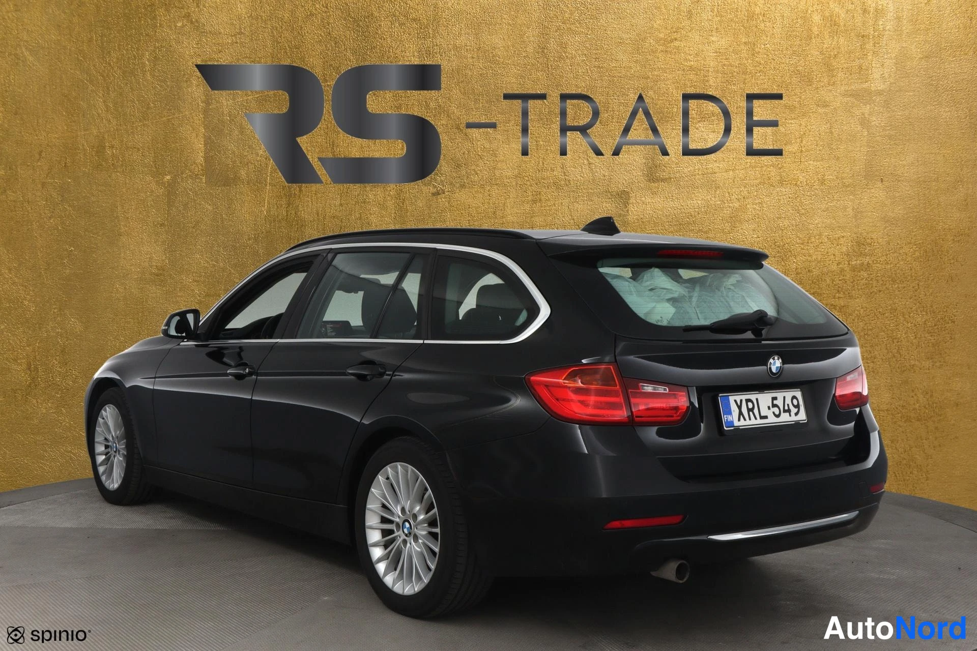Musta BMW 316d 2014, takaviisto, kuva 5