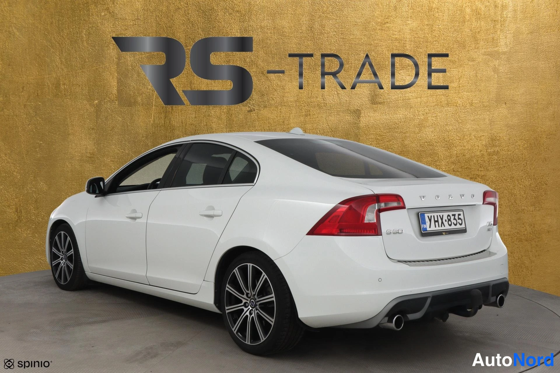 White Volvo S60 2012, rear three-quarter, photo 5