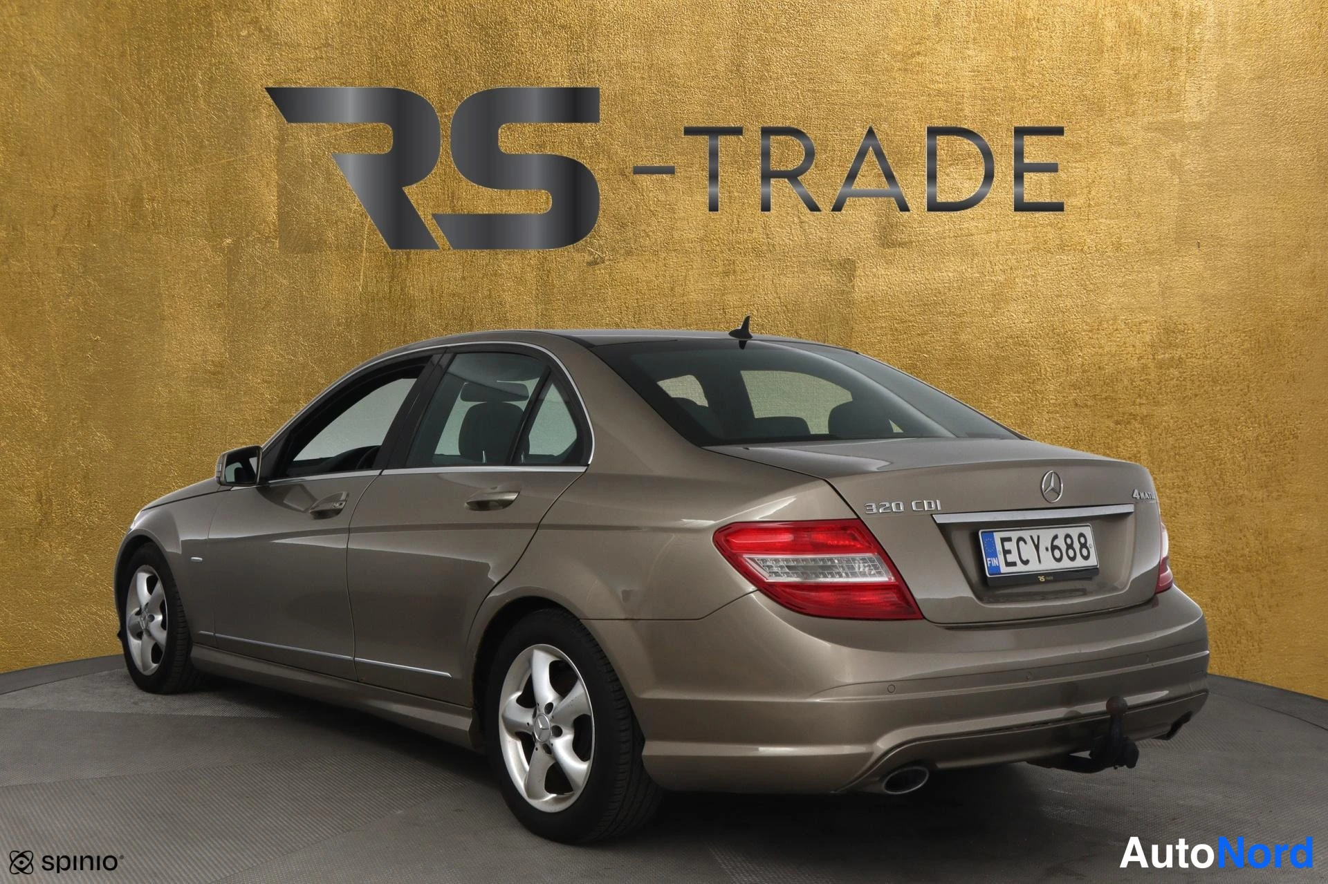 Ruskea Mercedes-Benz C 2009, takaviisto, kuva 5