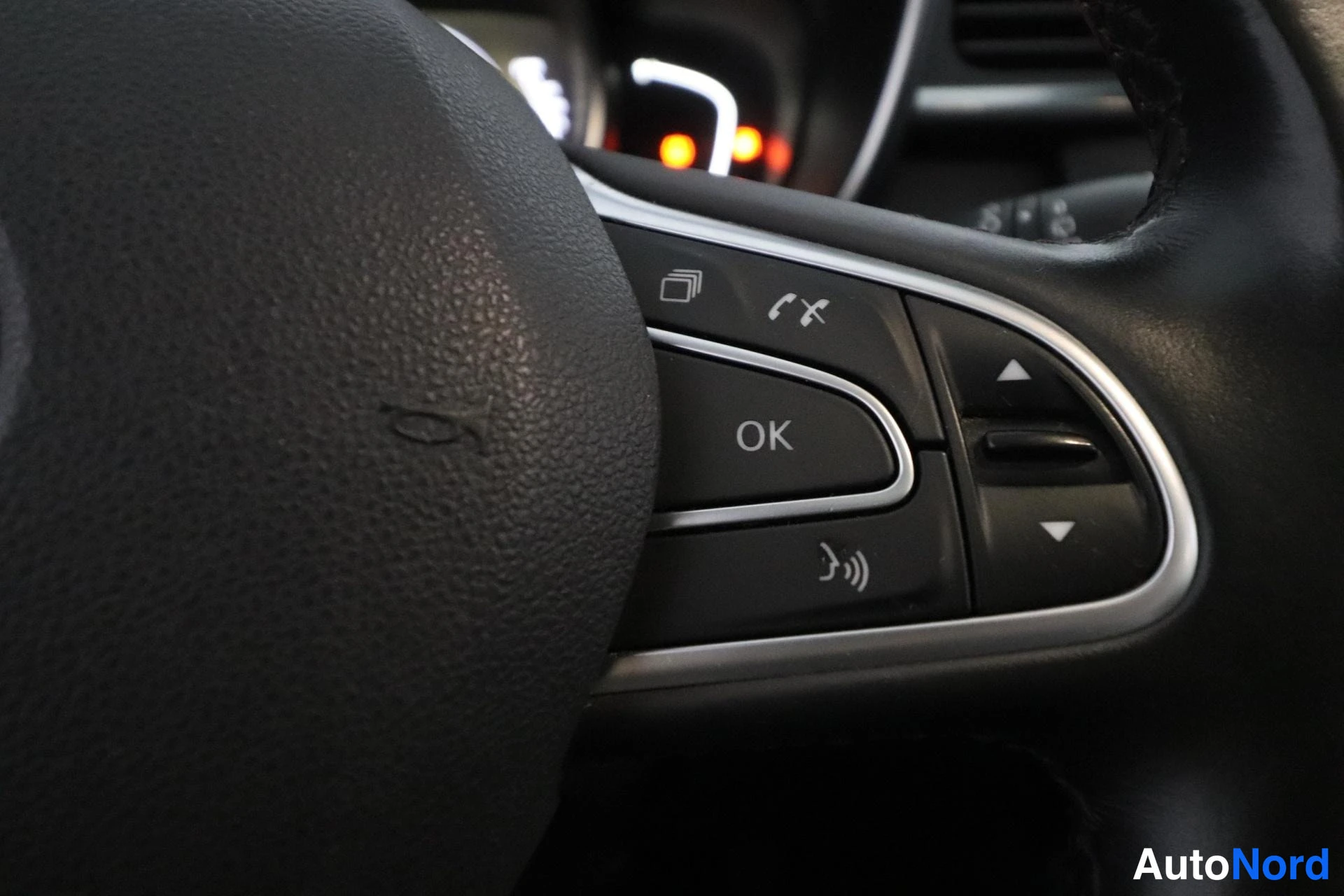 Harmaa Renault Kadjar 2016, yksityiskohta, kuva 31