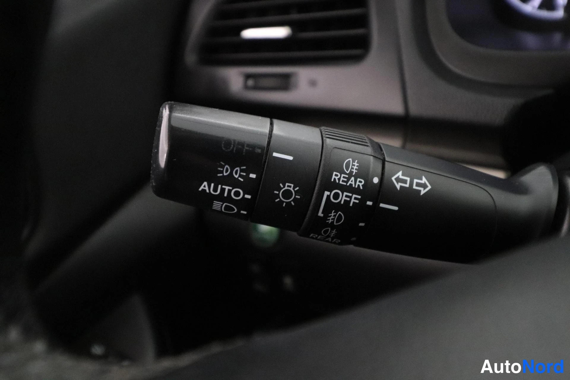 Musta Honda CR-V 2013, yksityiskohta, kuva 24