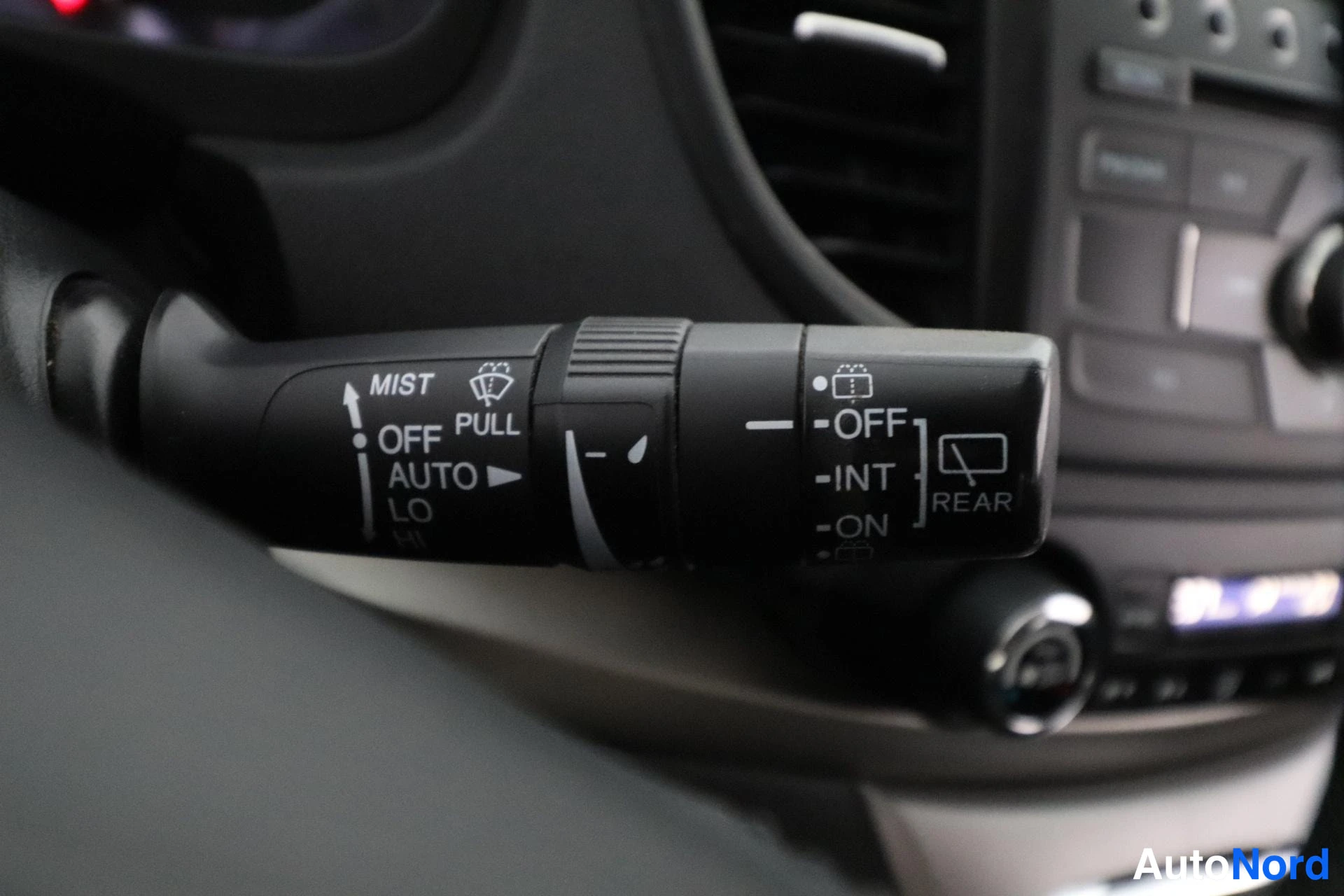 Musta Honda CR-V 2013, yksityiskohta, kuva 25