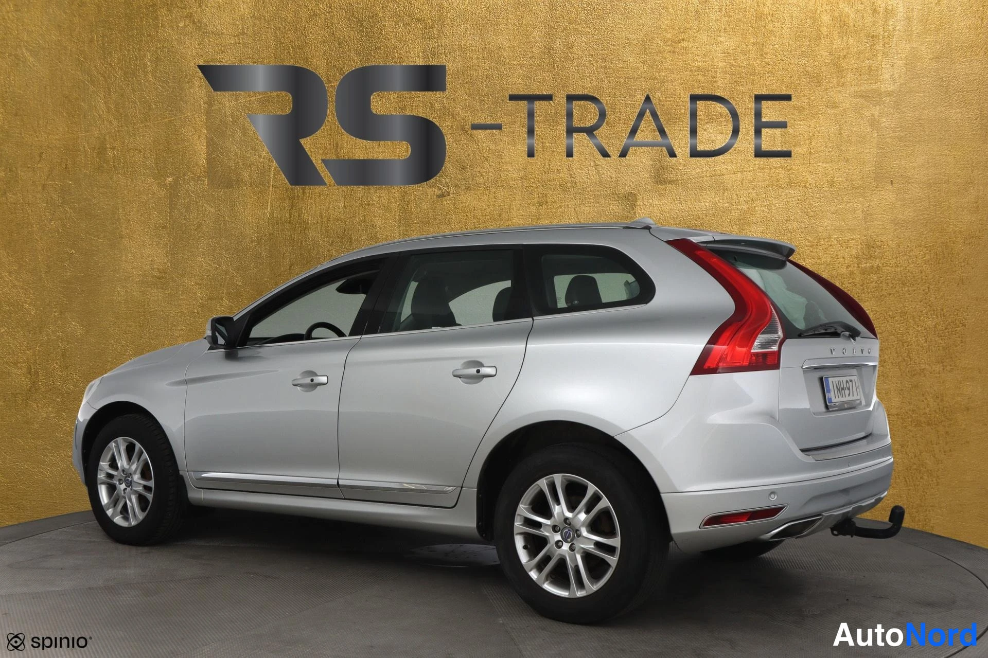 Hopea Volvo XC60 2014, takaviisto, kuva 6