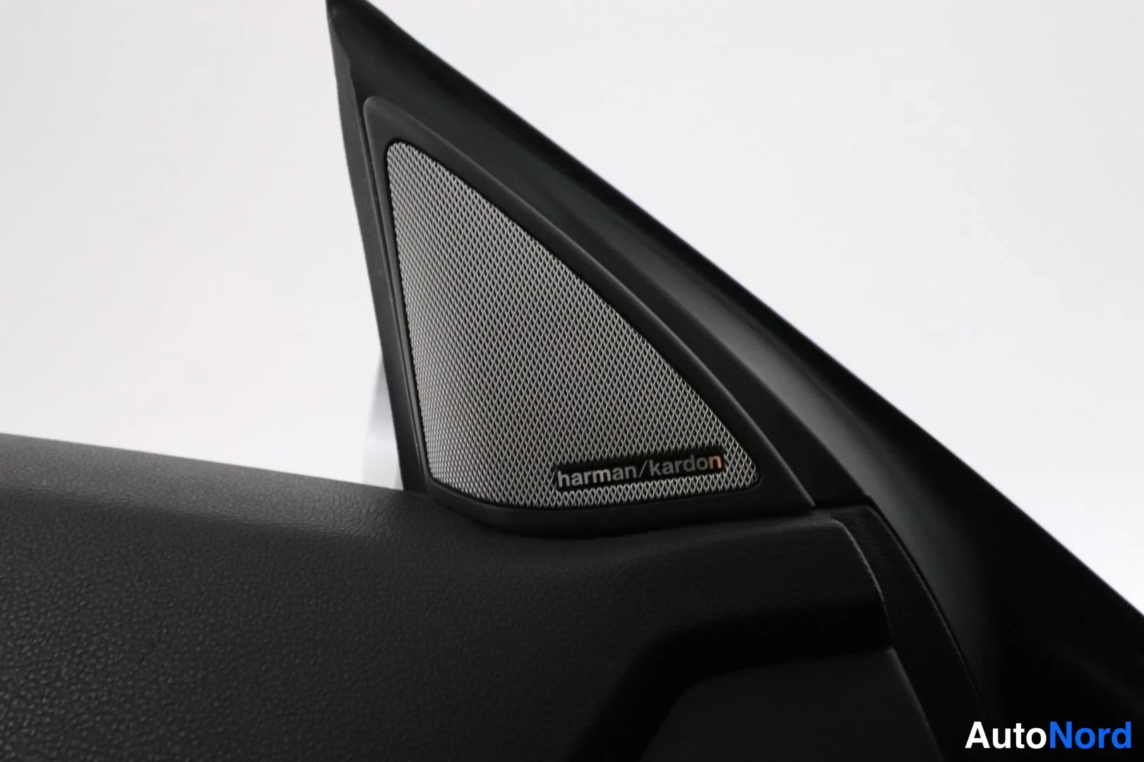 Hopea Mercedes-Benz E 2009, yksityiskohta, kuva 27