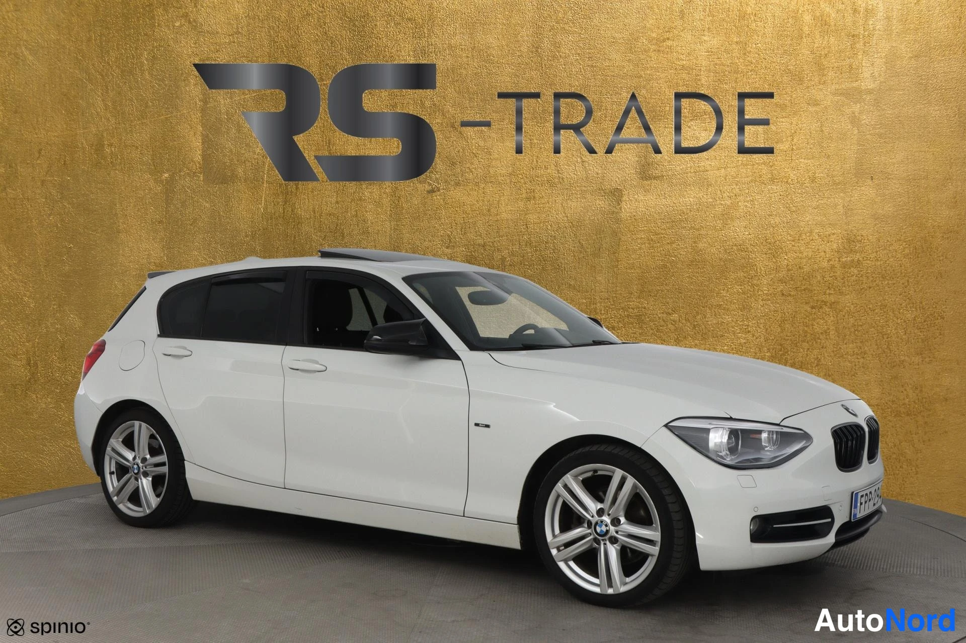 Valkoinen BMW 120d 2013, etuviisto, keula oikealle, kuva 2