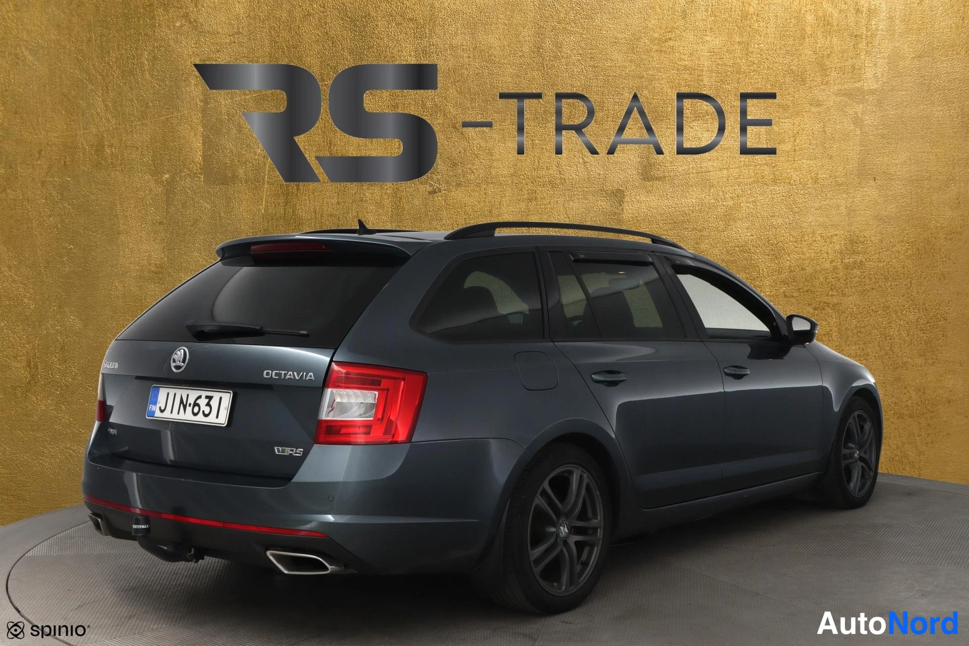Grey Skoda Octavia 2016, rear three-quarter, photo 5