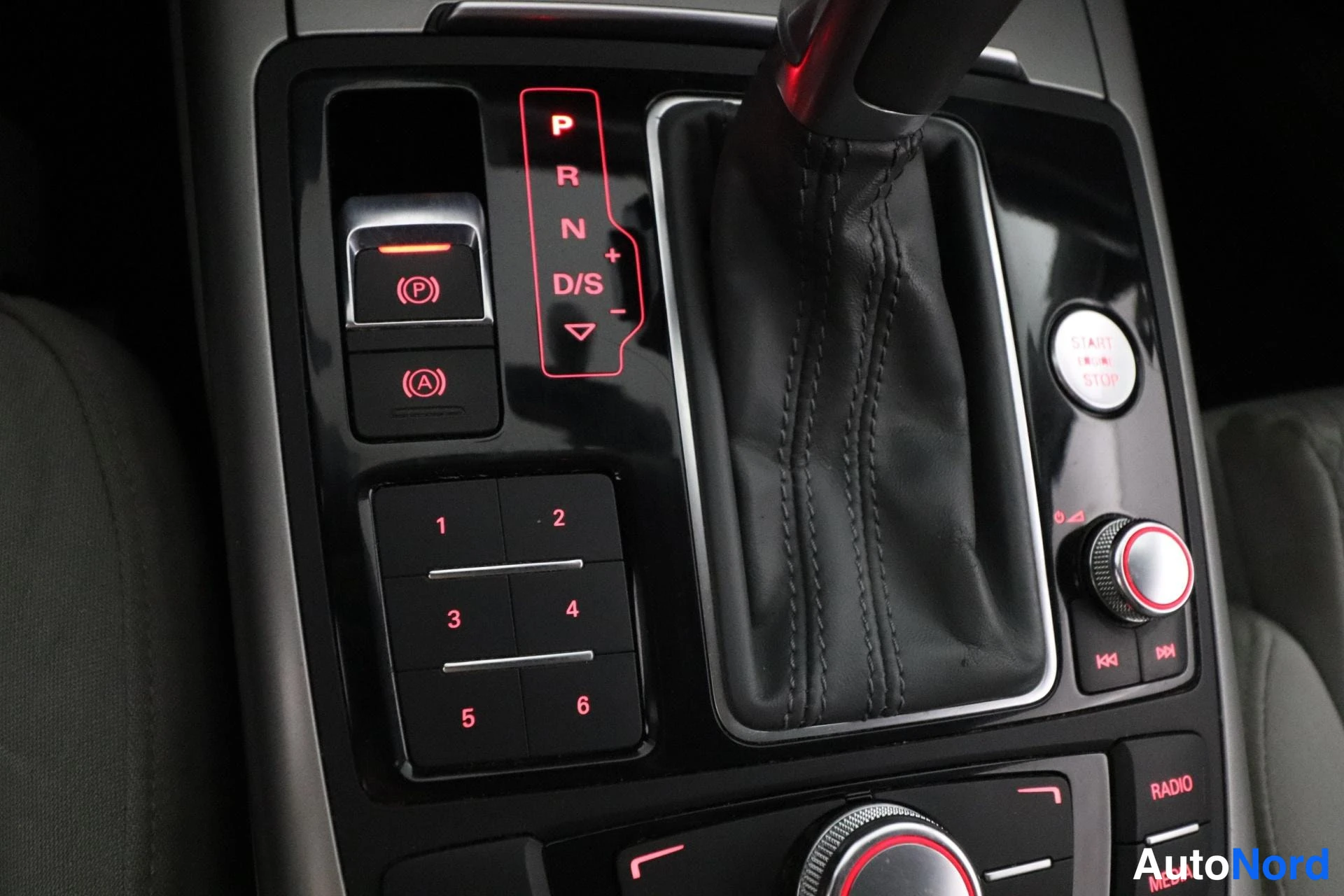 Harmaa Audi A6 2012, yksityiskohta, kuva 22