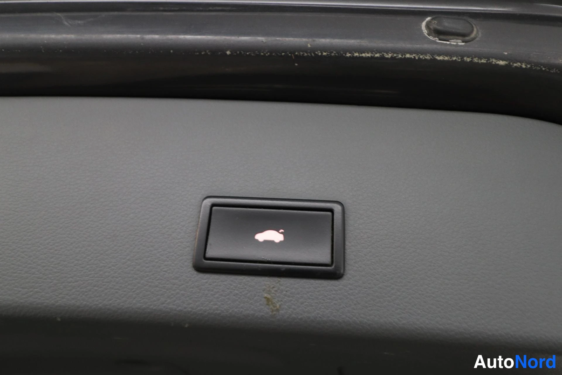Harmaa Audi A6 2012, yksityiskohta, kuva 37
