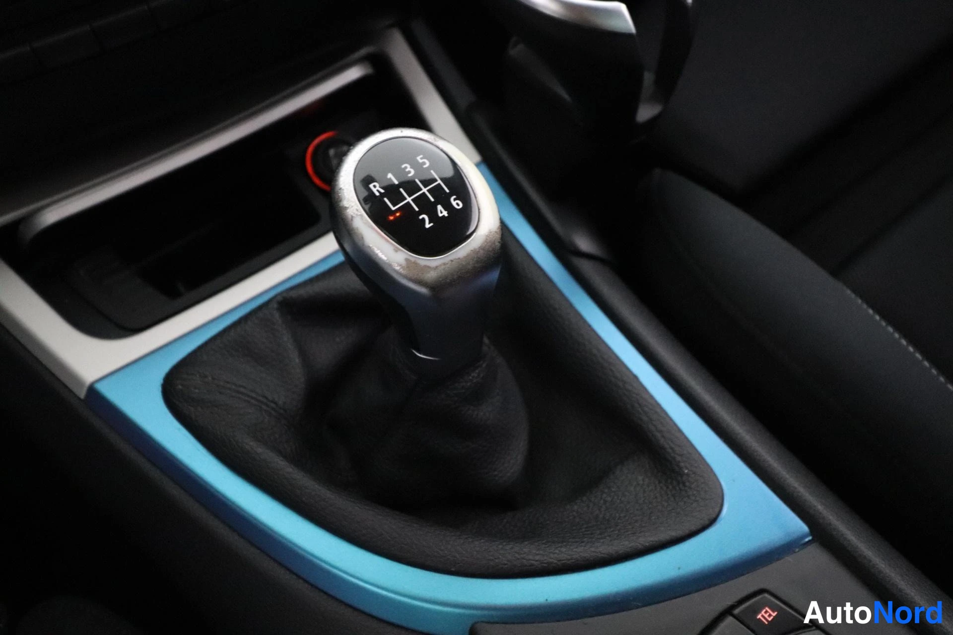 Valkoinen BMW 118d 2012, yksityiskohta, kuva 24