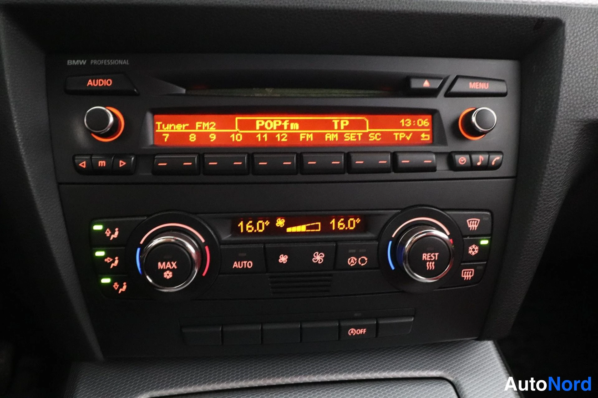 Harmaa BMW 320d 2008, yksityiskohta, kuva 17