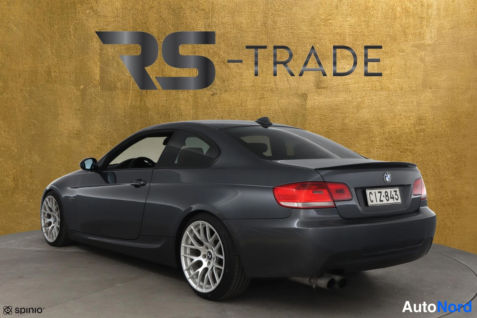 Harmaa BMW 320d 2008, takaviisto, kuva 5