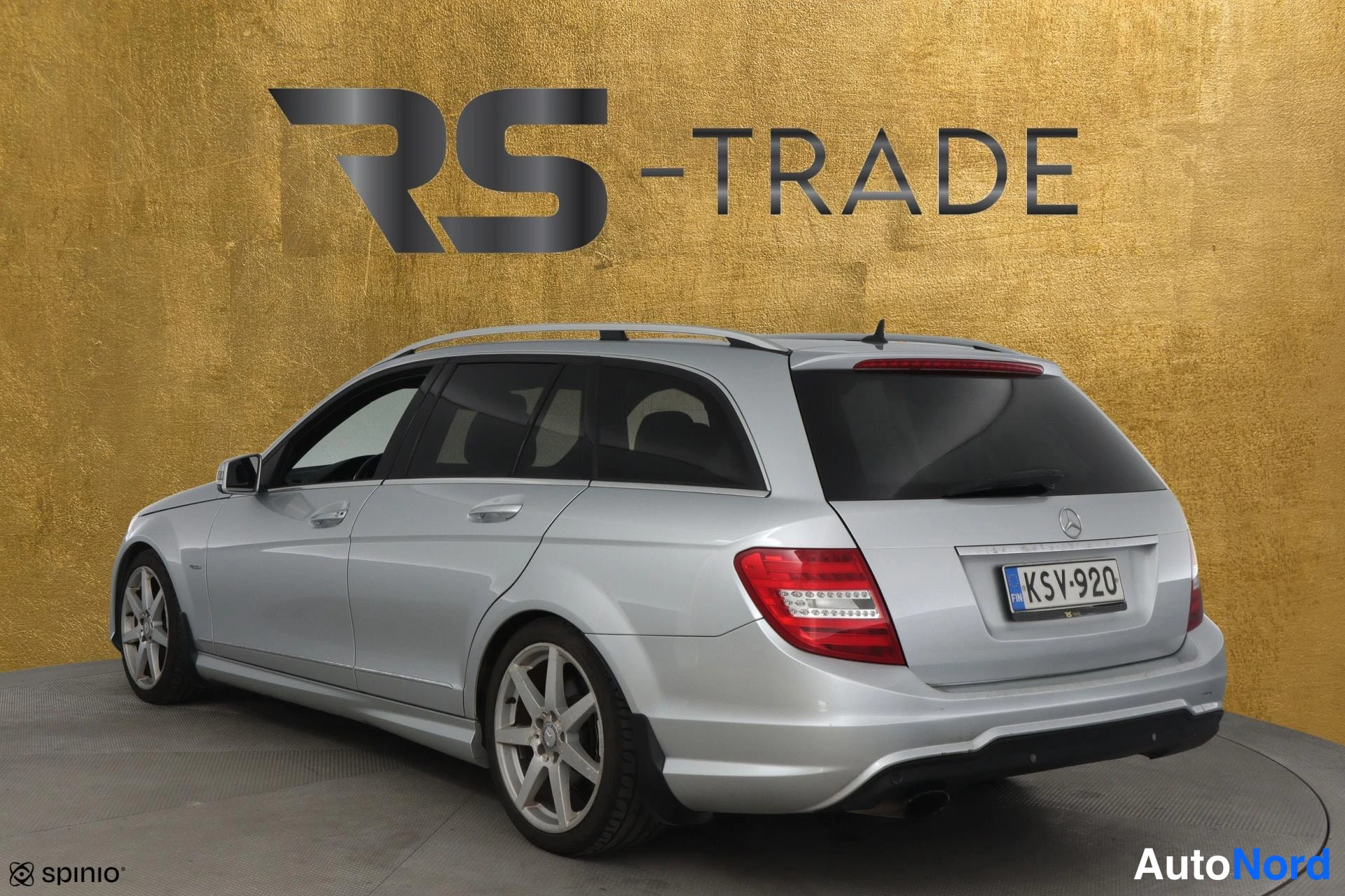 Harmaa Mercedes-Benz C 2011, takaviisto, kuva 5