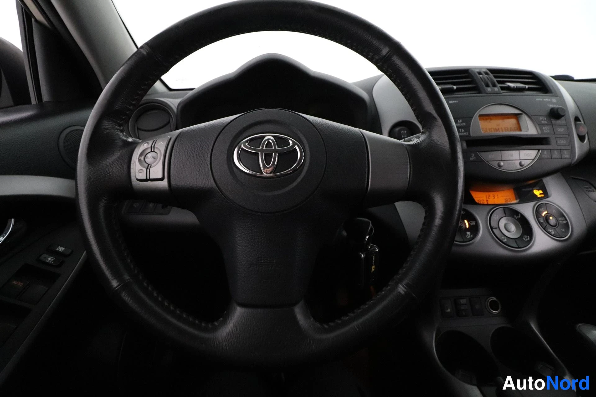 Beige Toyota RAV4 2006, yksityiskohta, kuva 14