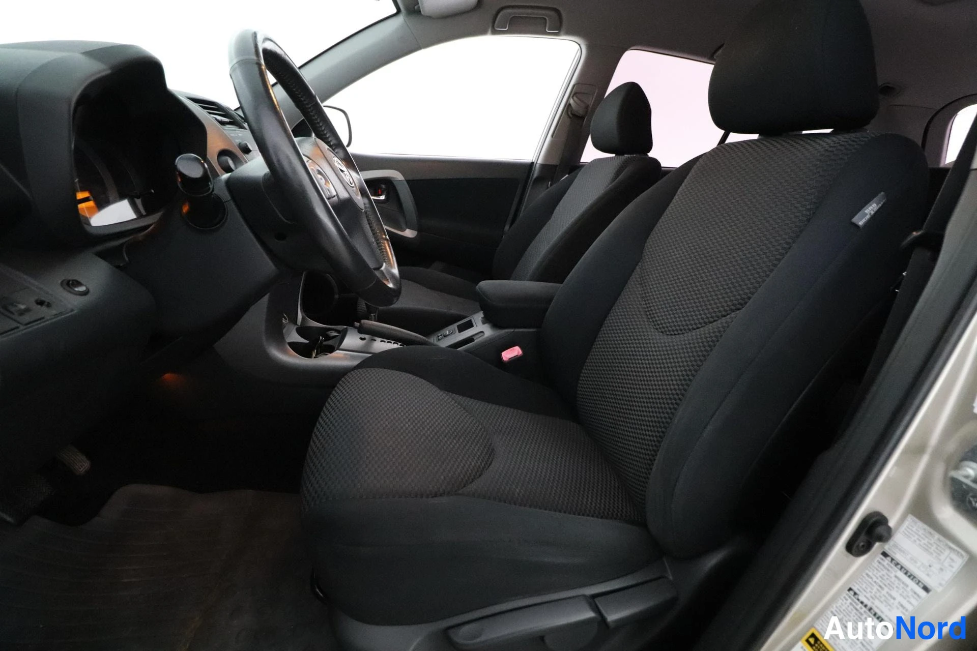 Beige Toyota RAV4 2006, etuistuimet, kuva 10